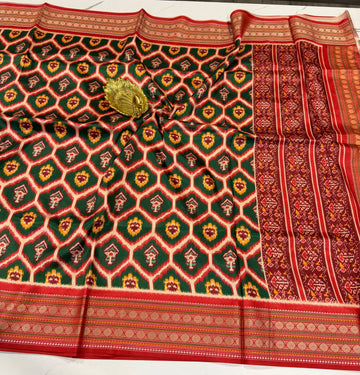 LD-1399 Rudraksha borders spun Patola Green saree