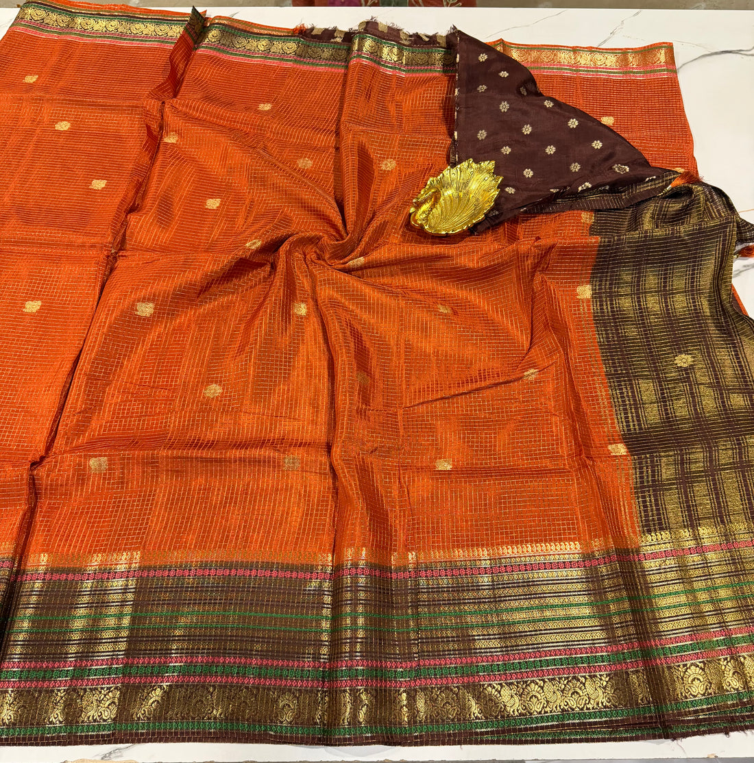 VN-2450 Rust n Brown vintage Narayanpet saree