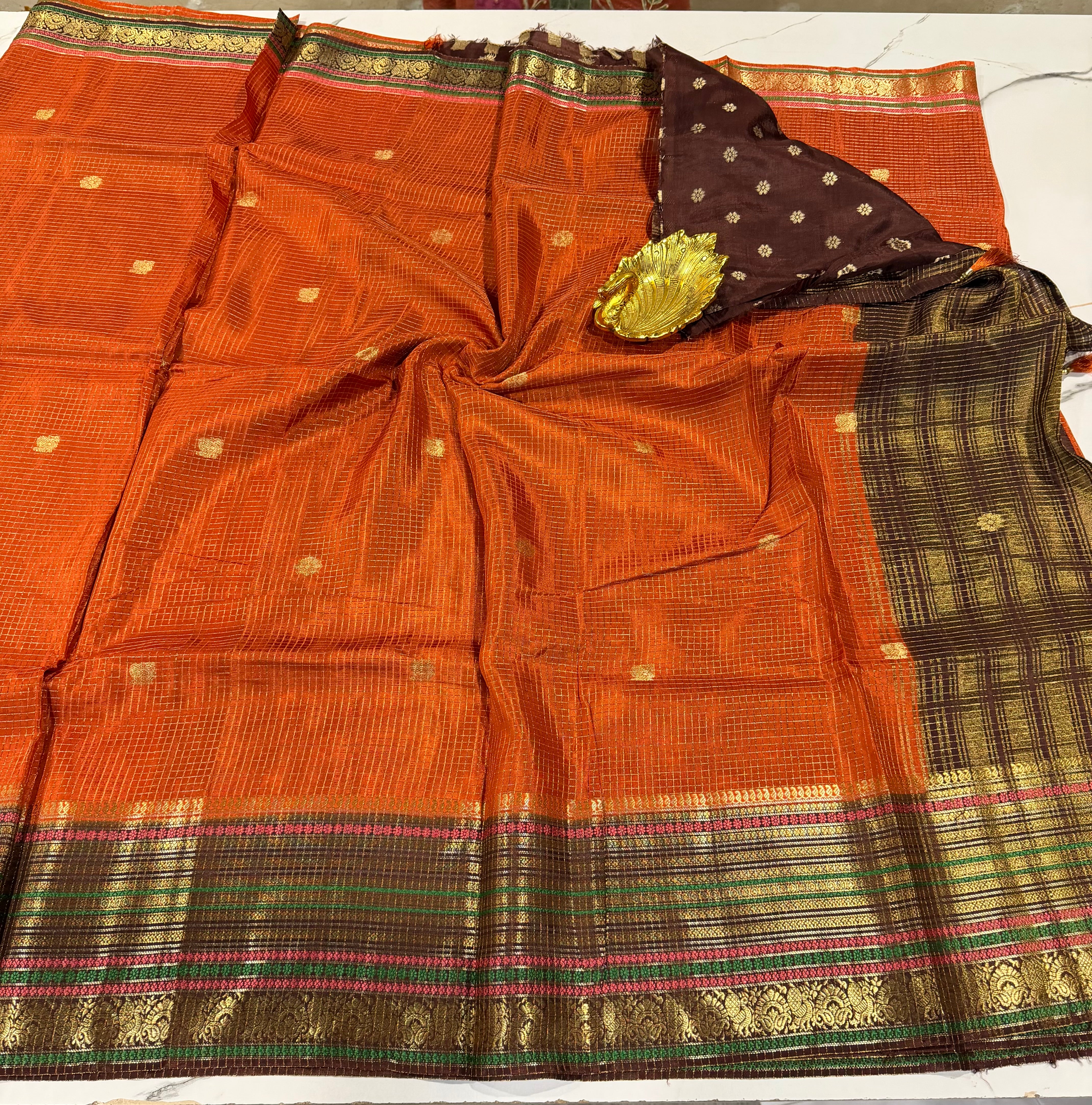 VN-2450 Rust n Brown vintage Narayanpet saree