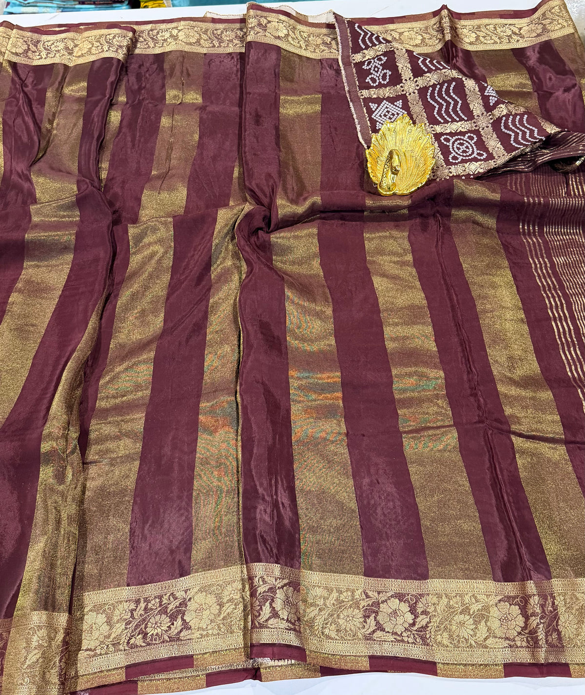 BM-2100 Brown Mysore crepe sare with Bandini blouse