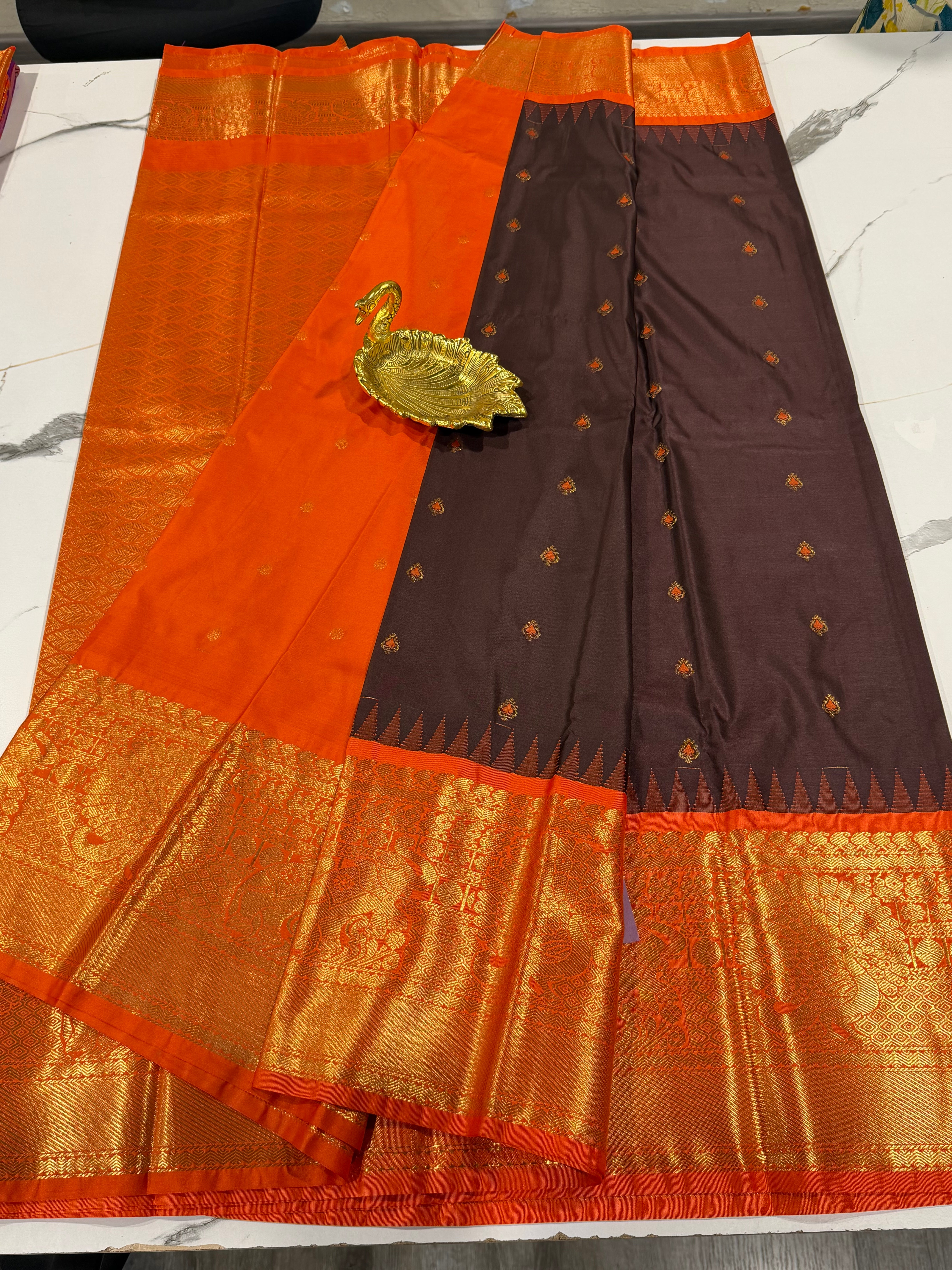 VG2 semi Gadwal brown and orange saree