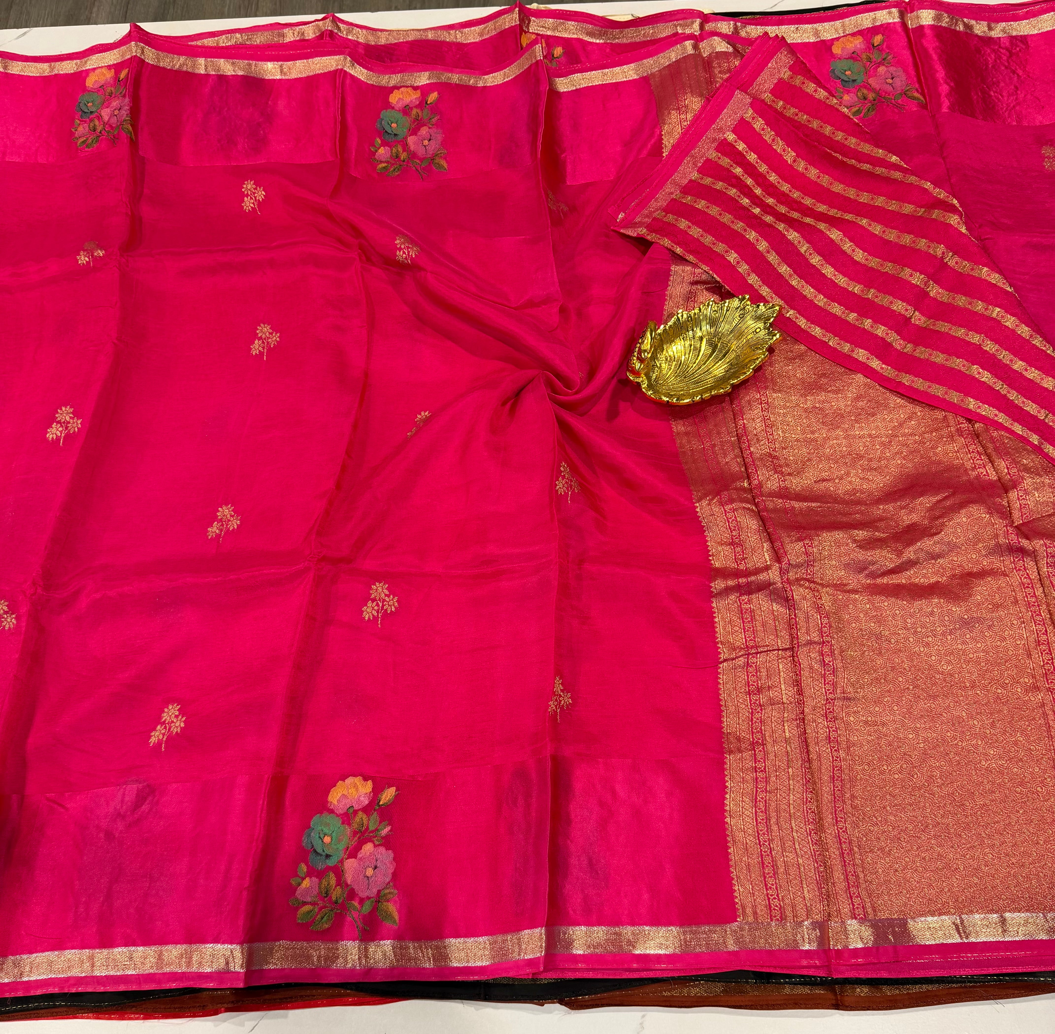 Cp-4100 ranipink colour Chiniya crepe saree