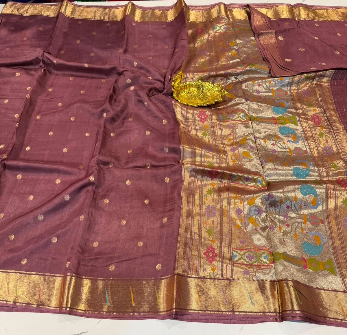 Pc-40 Mauva colour saree Paithani crepe