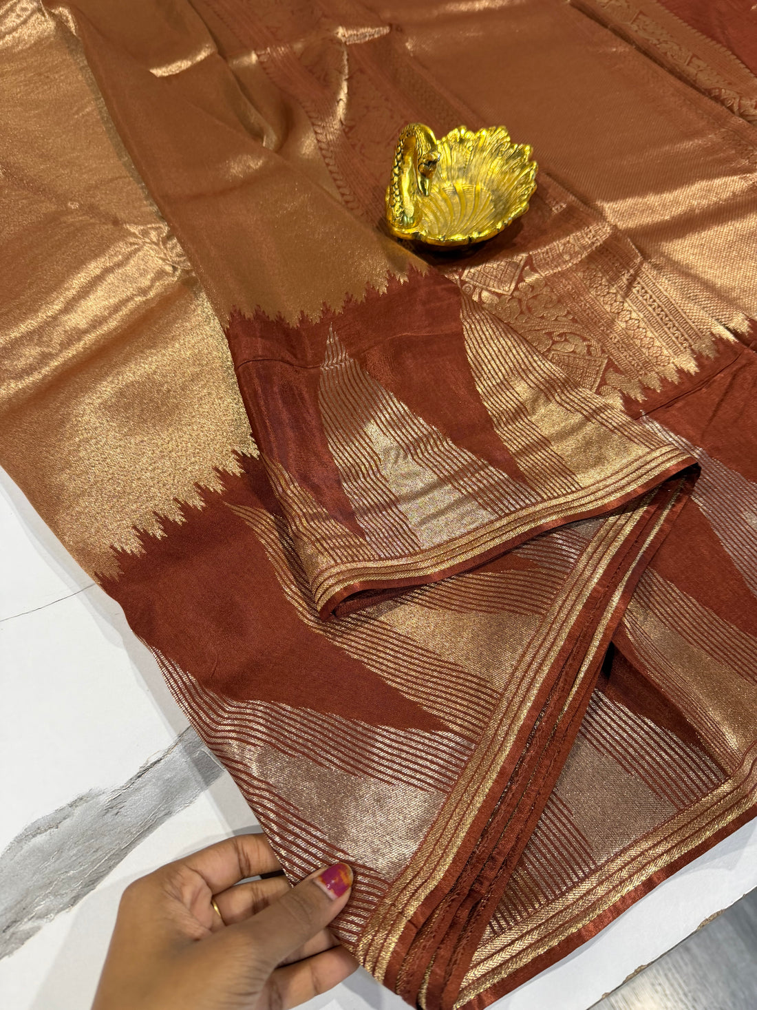 K-4599 Brown Kanchi temple tissue saree