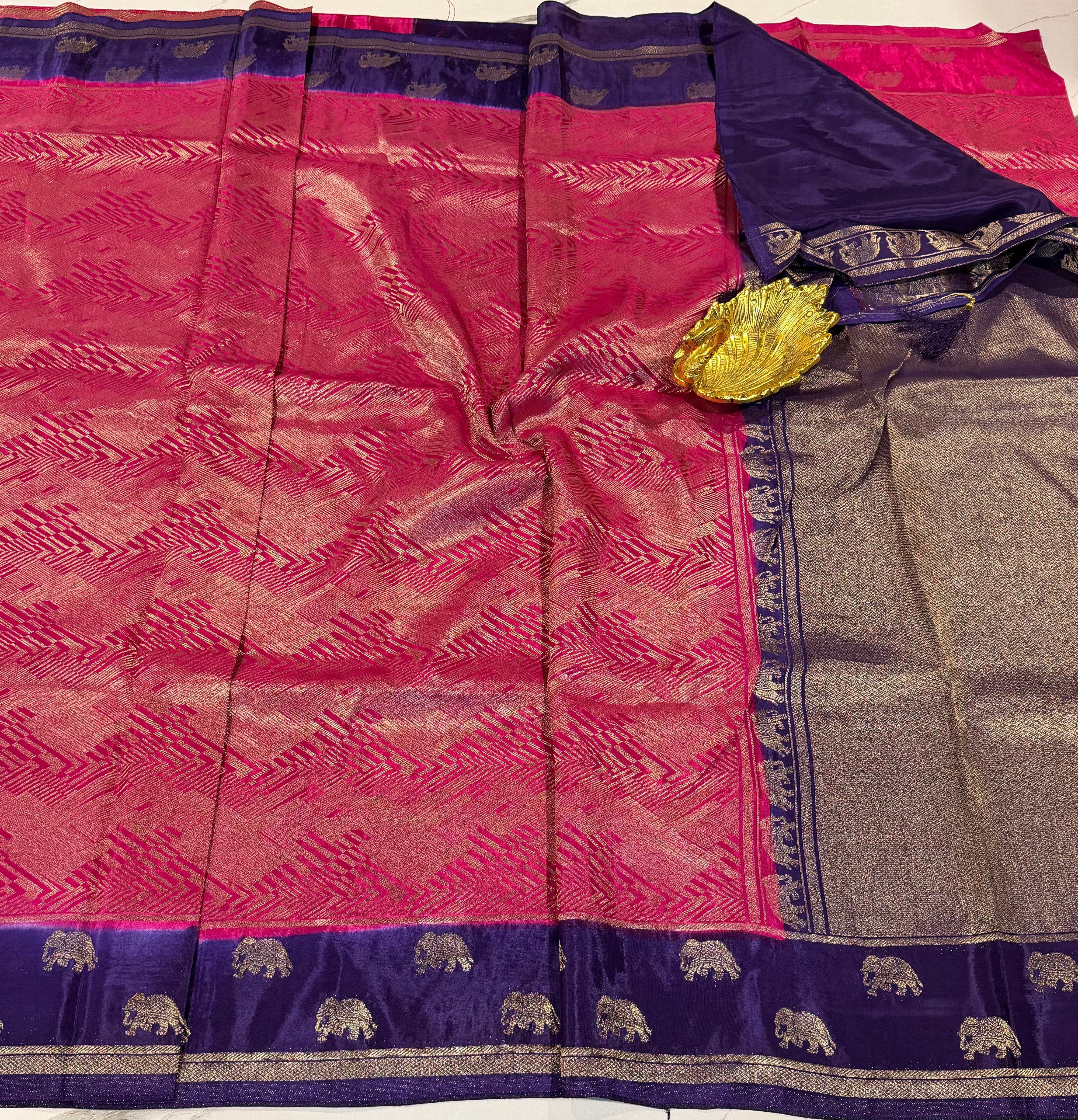 KW-2549  pink n violet border saree Kanchi green mango
