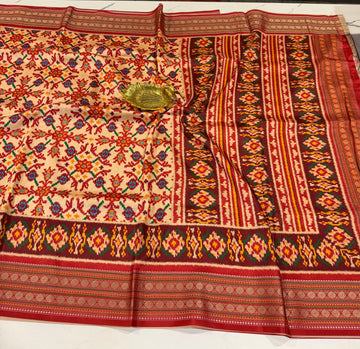 LD-1399 Rudraksha borders spun Patola cream saree
