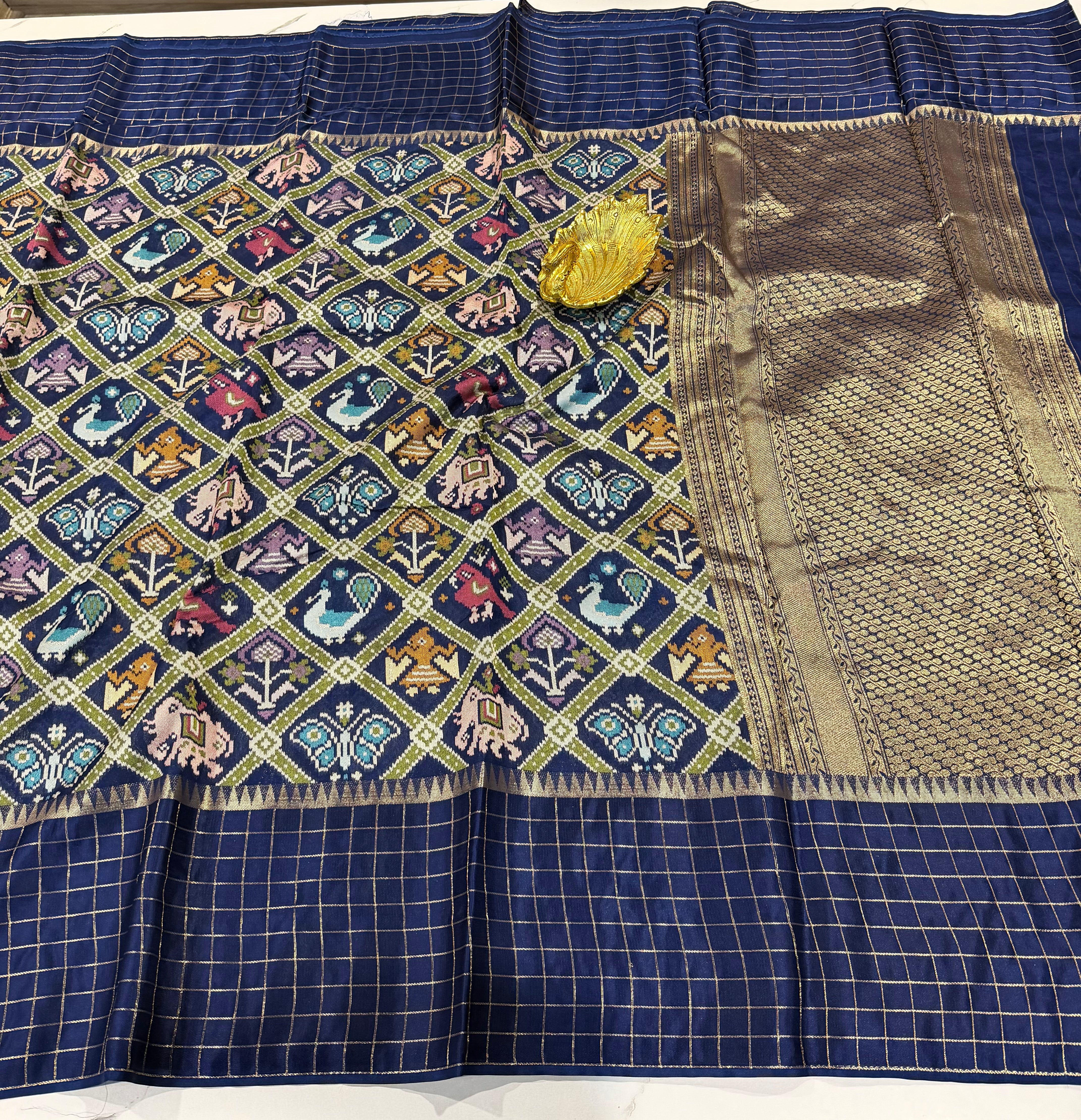 PTA-6 navy blue colour Patola saree