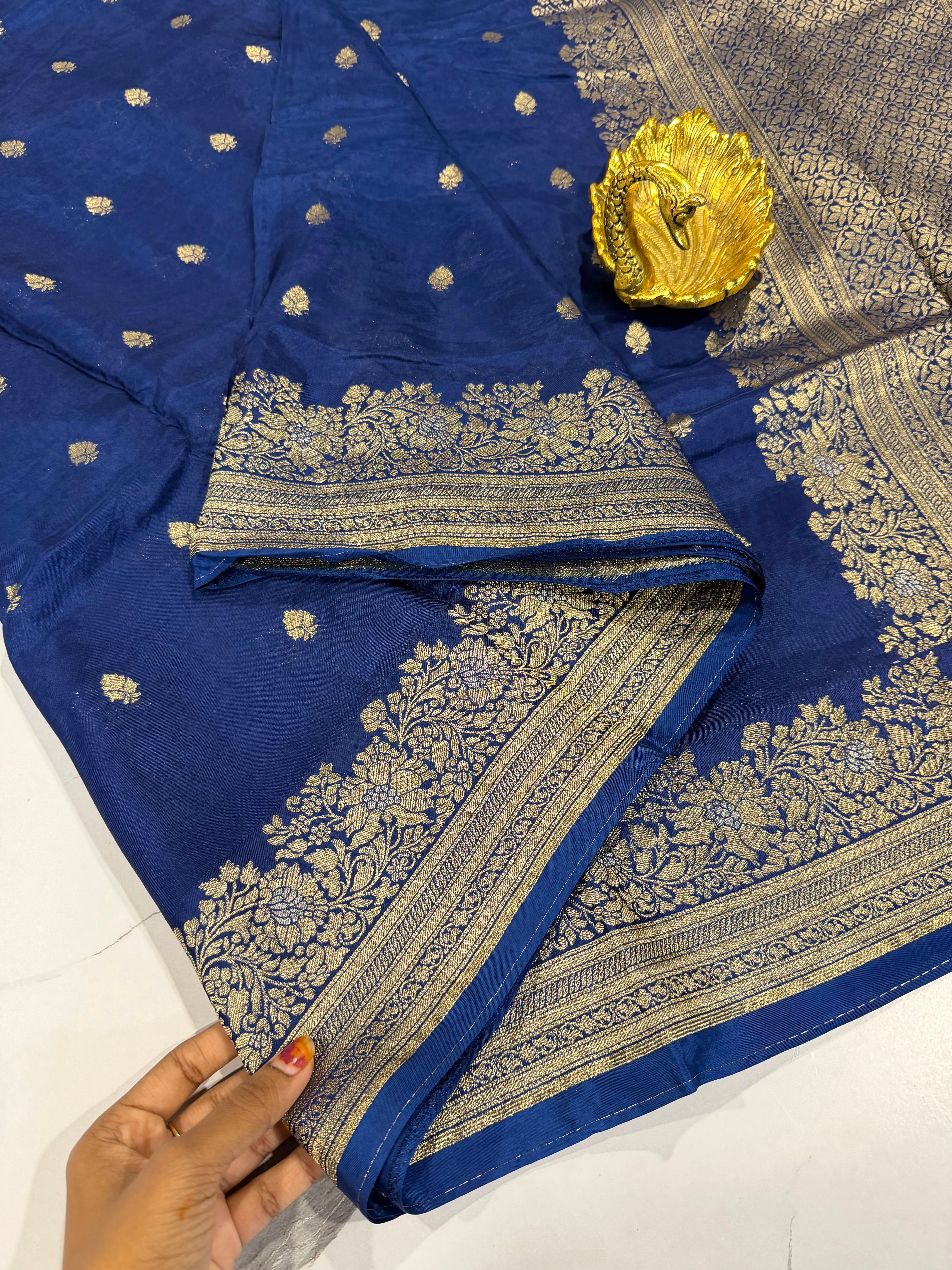Gm-3950 banaras green mango dark blue color saree
