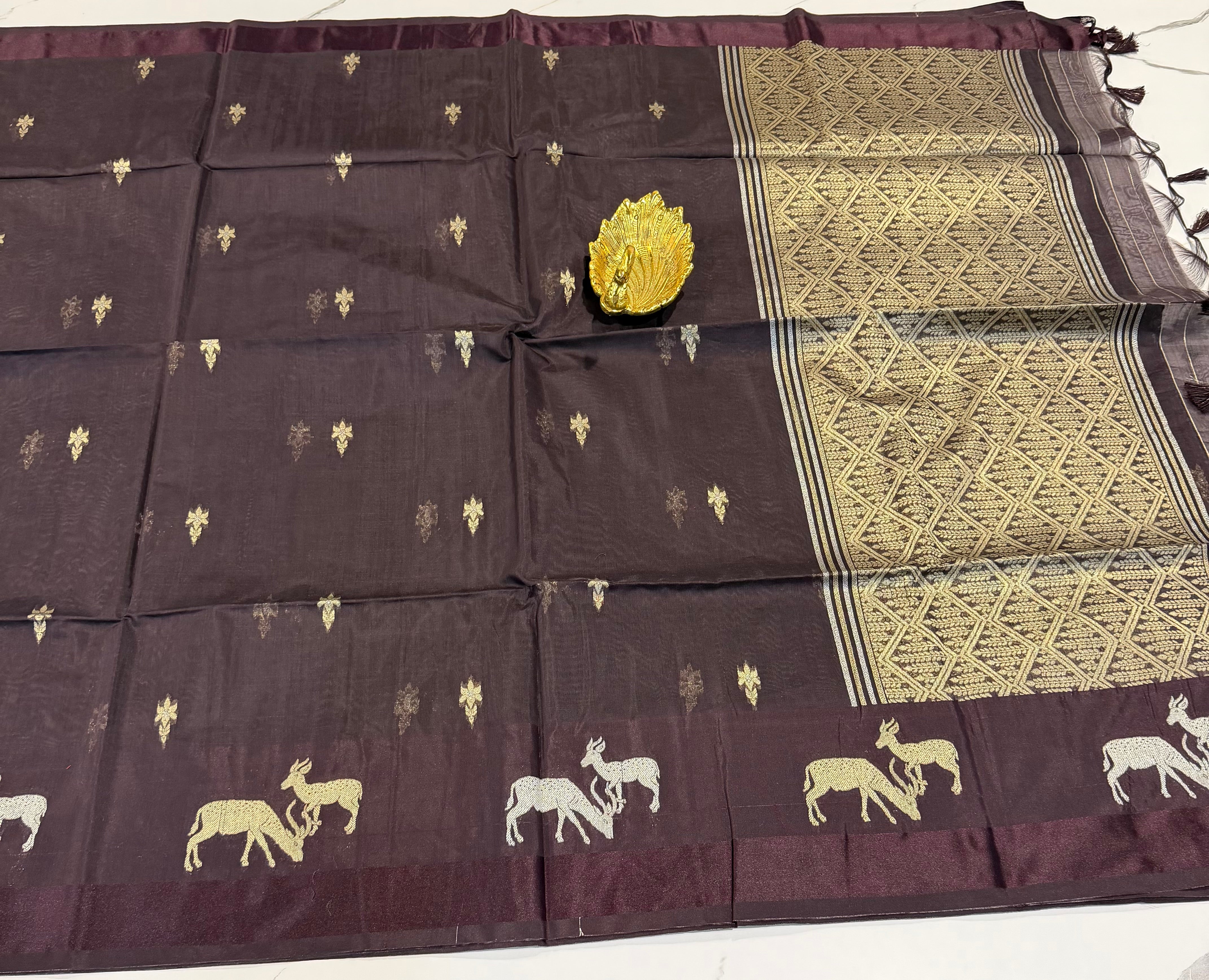CR-21 Brown Kora jamdani semi sarees