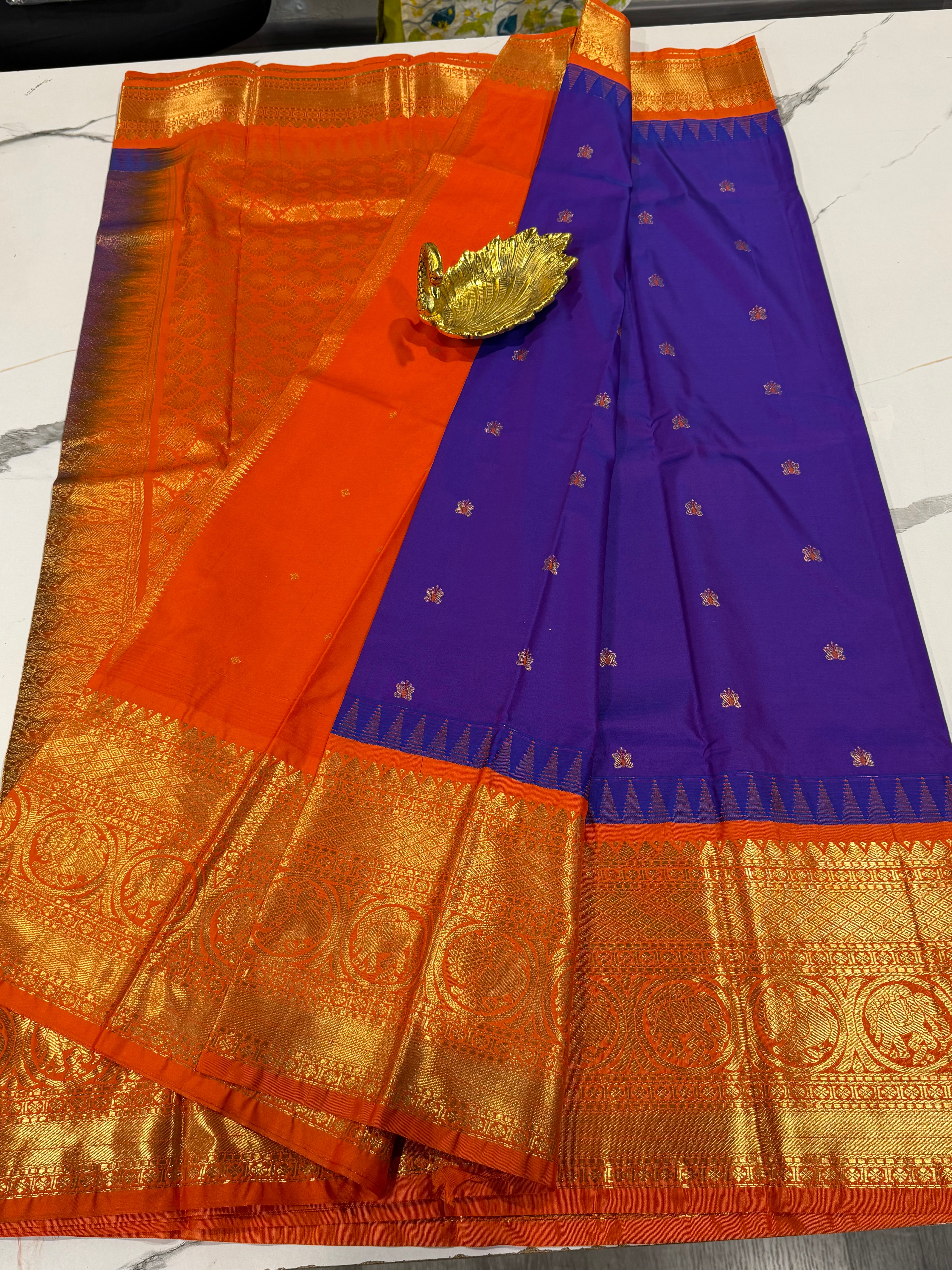 VG2 semi Gadwal violet and orange saree