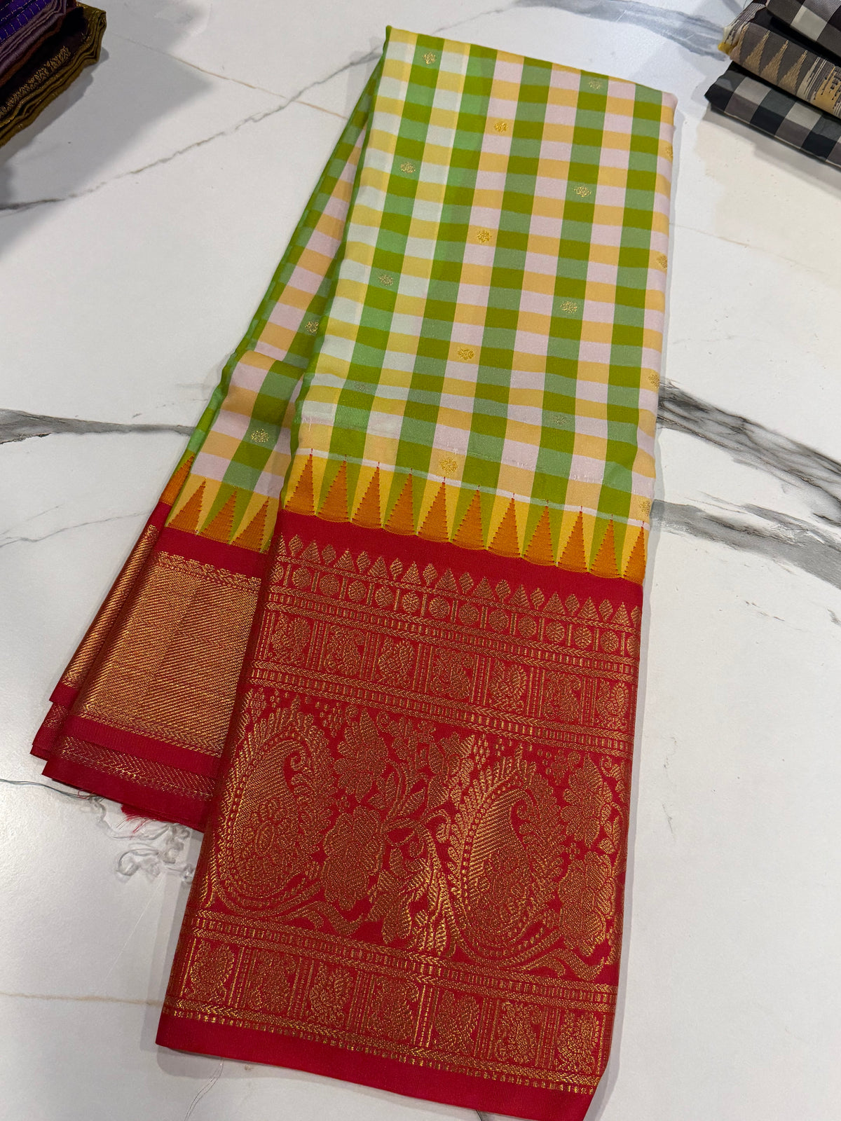 SGC-2500 Madras checks gadwal green and Red border saree
