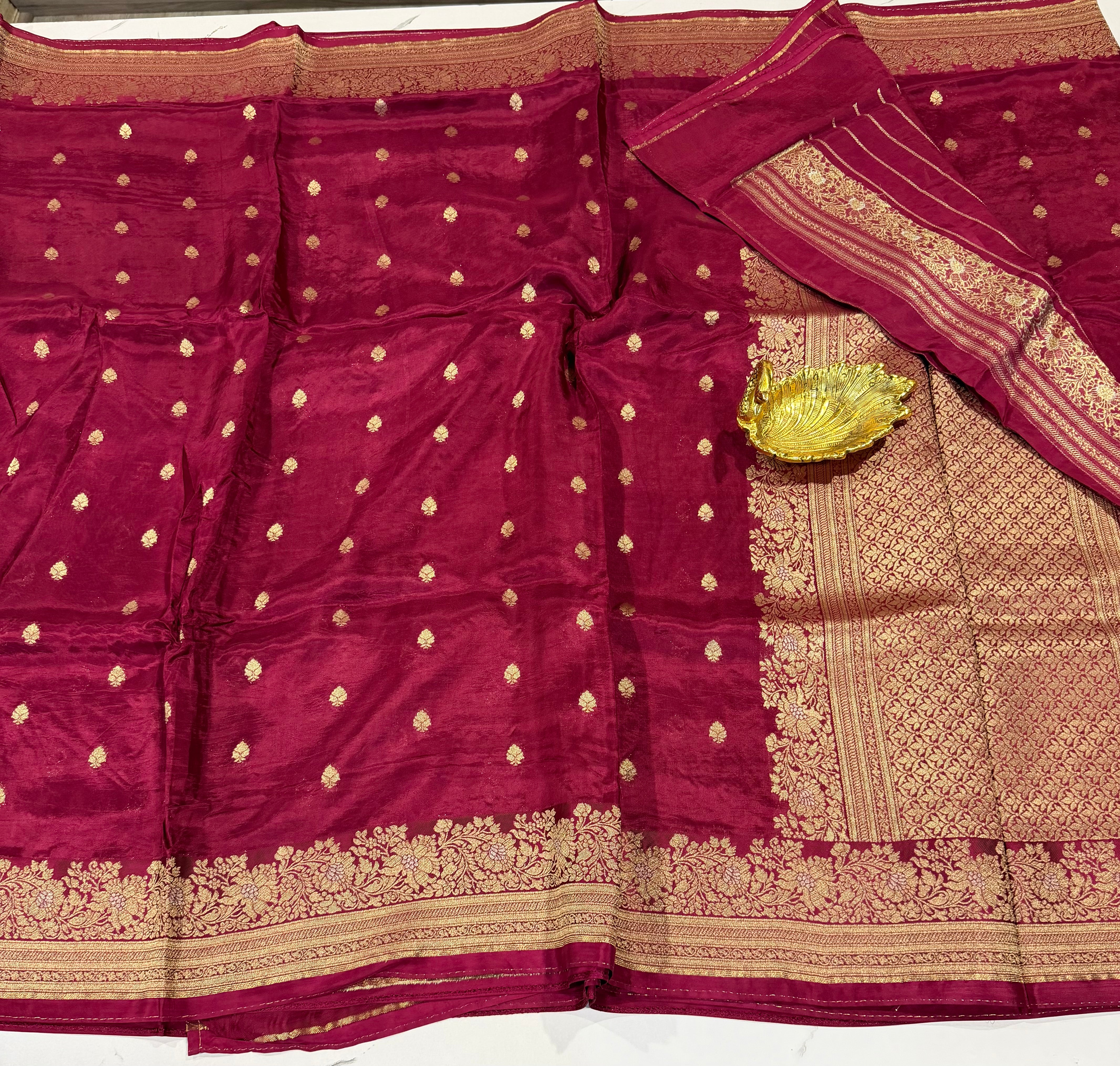 Gm-3950 banaras green mango dark maroon color saree