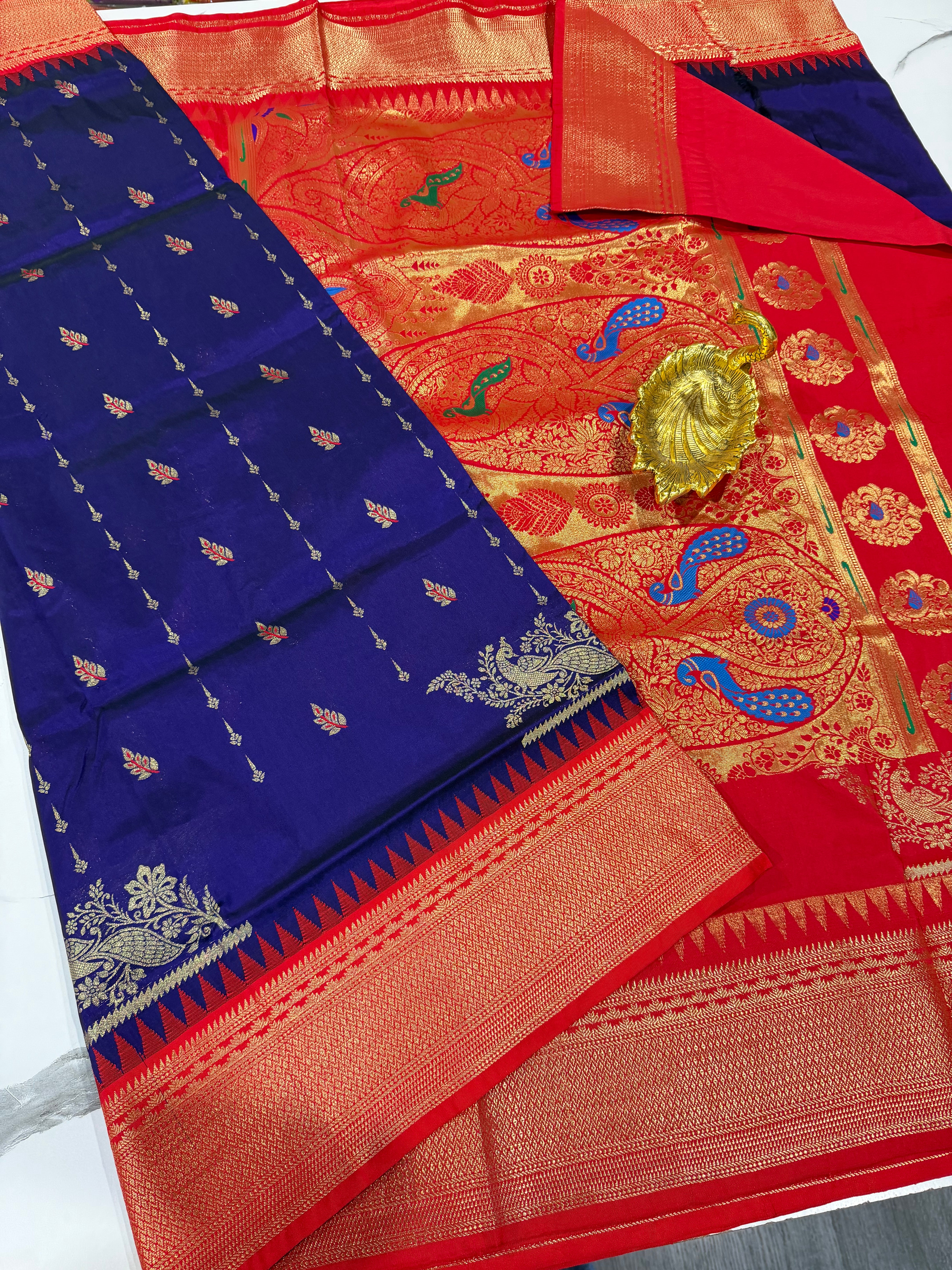 LD-NL35 semi narayanpet pattu brinjal and red border saree