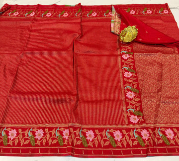 Gv-1950 Red Banaras green mango saree