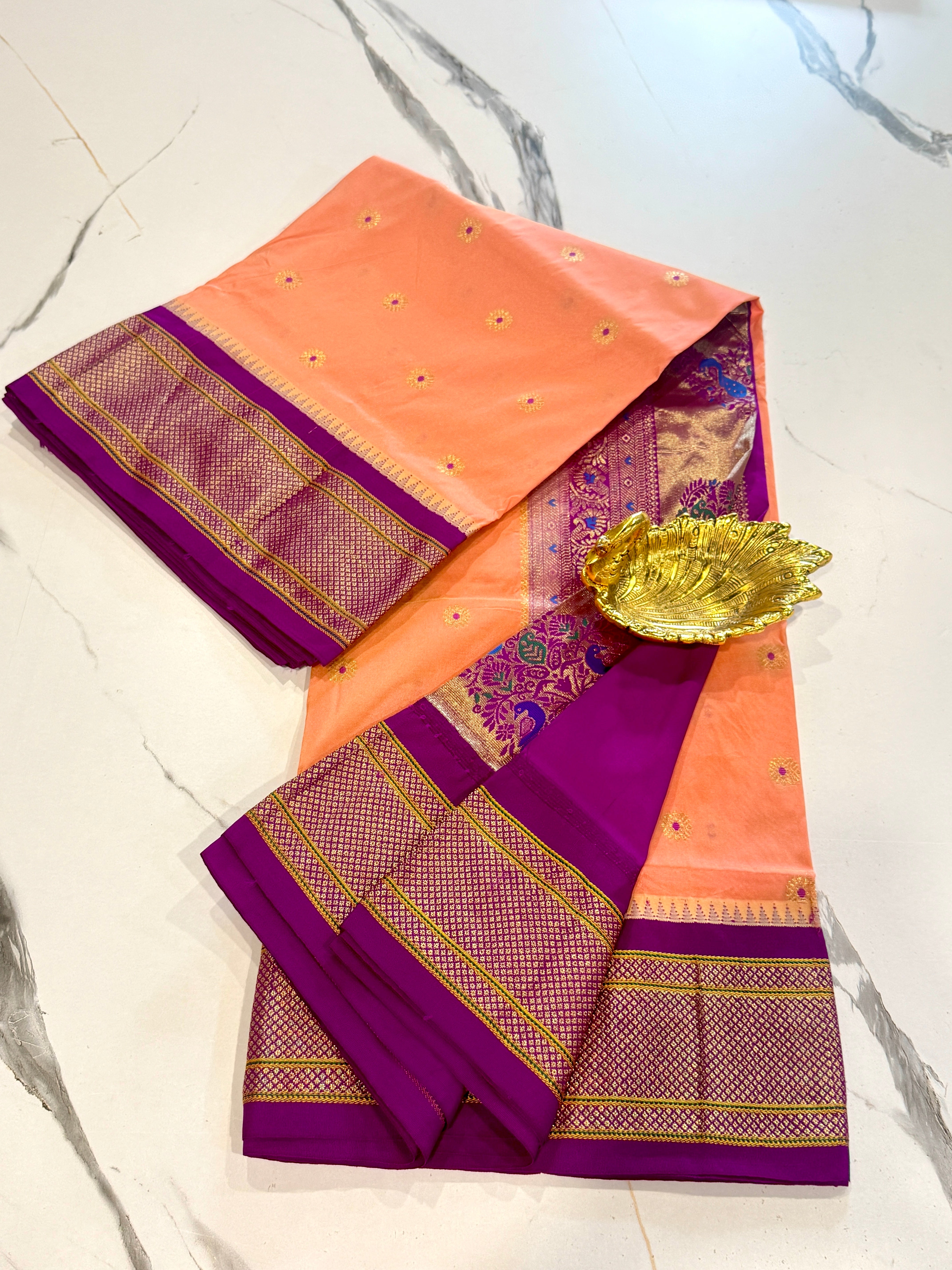 LD-N9 peach n Magentha saree Narayanapet semi pattu chakra butta