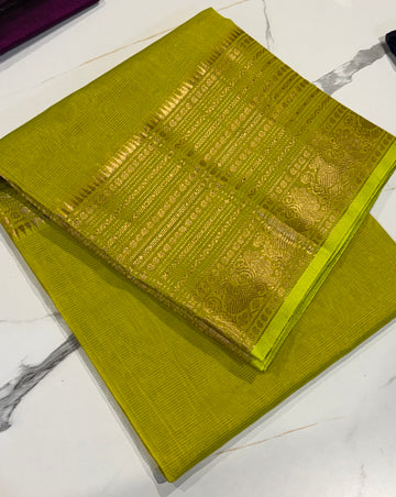 Red-3999 parrot green Pure Handloom Mangalagiri Pattu saree