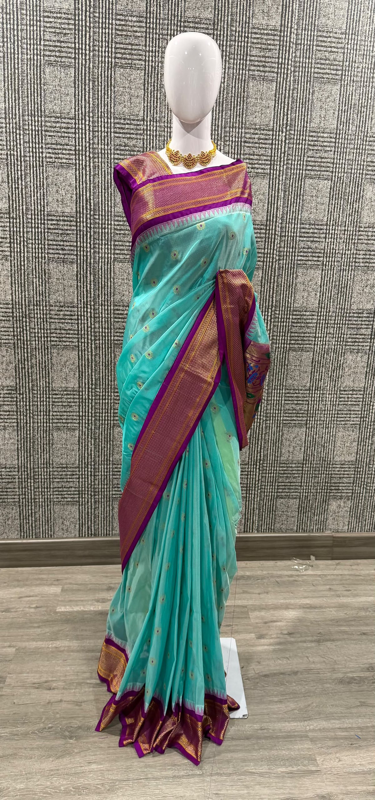 Ld-N9 skyblue n Magentha Narayanpet saree