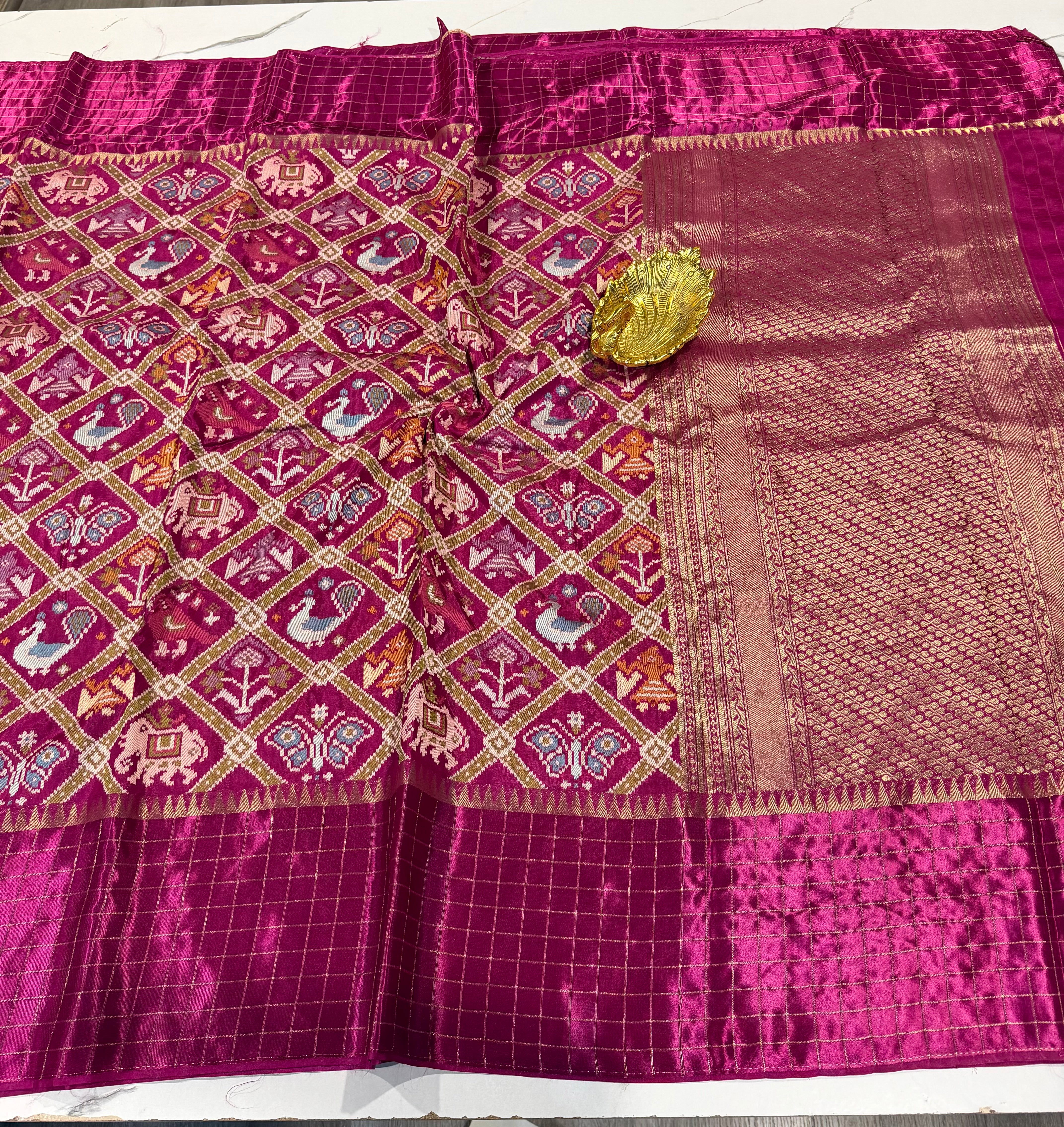 PTA-6 magenta pink colour Patola saree
