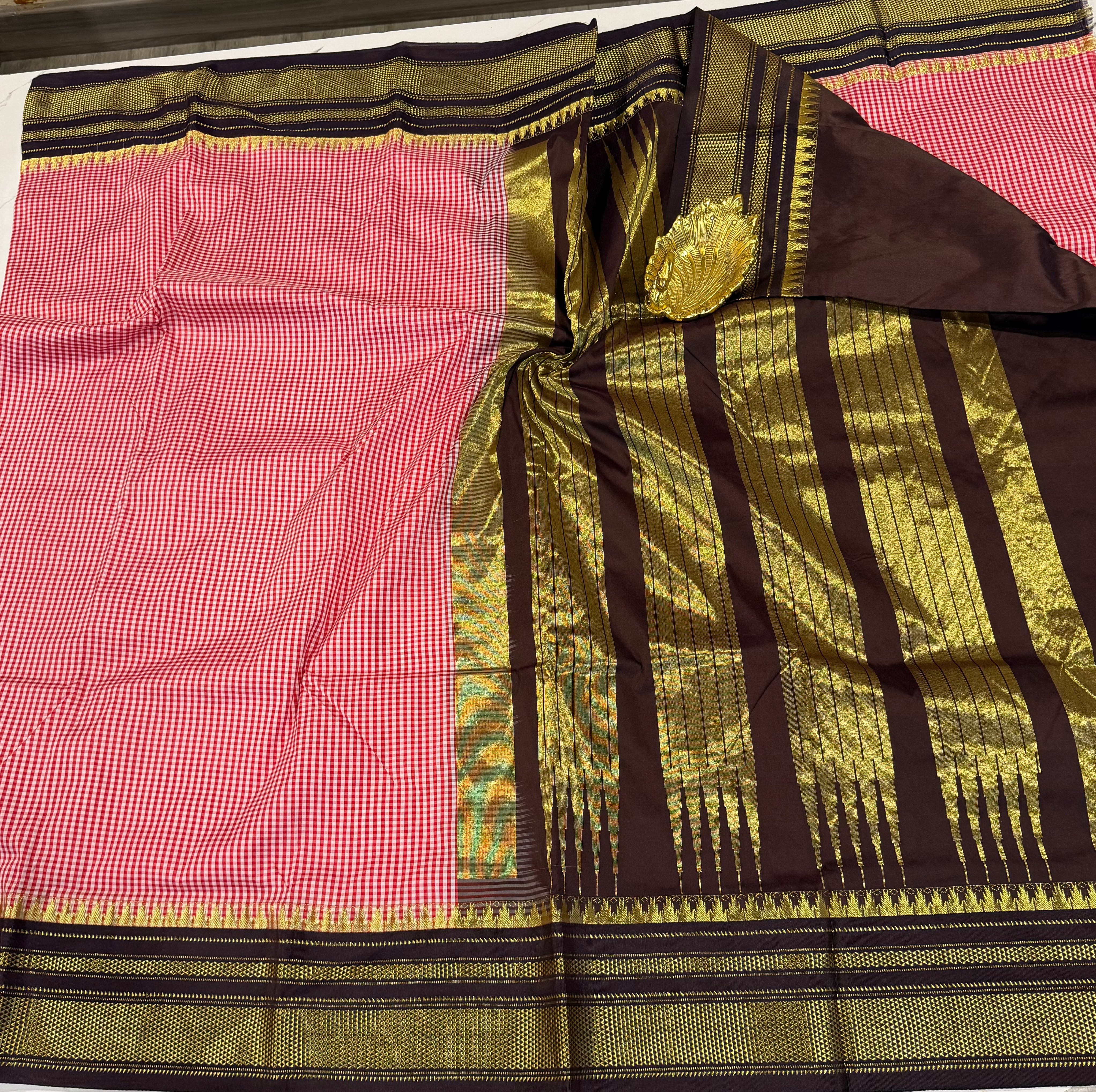 LD-N22 narayanapeta semi checks saree red and brown border