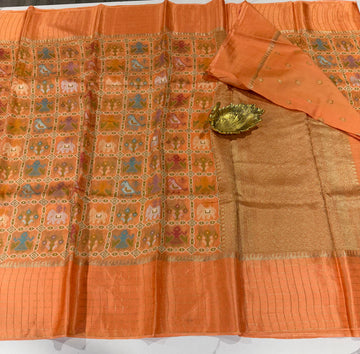 PT-475 peach colour patola moonga crep saree