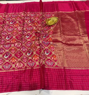 PTA-6 pink colour Patola saree