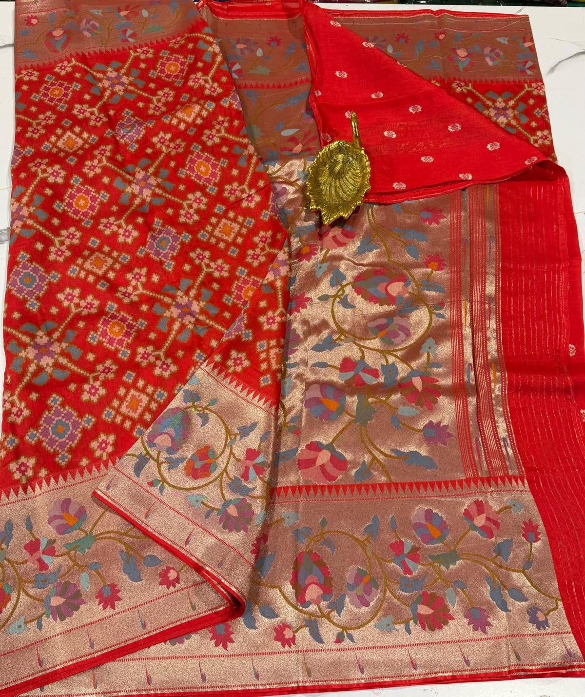 PZ-5999 Red colour Fusion Patola paithani saree