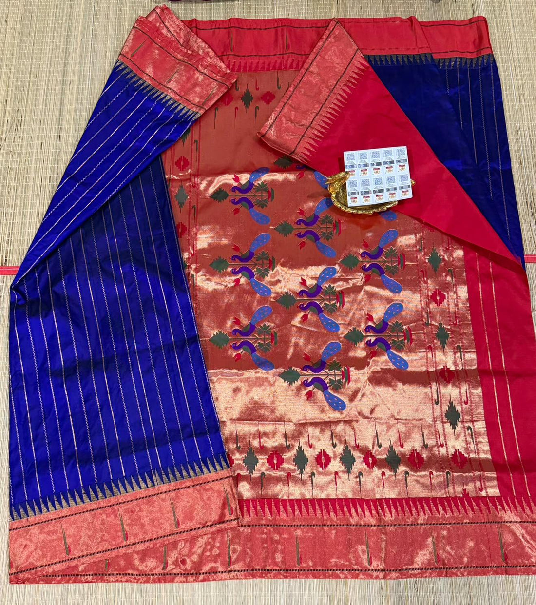 P-142 royal blue colour Paithani Pure silk vertical lines saree