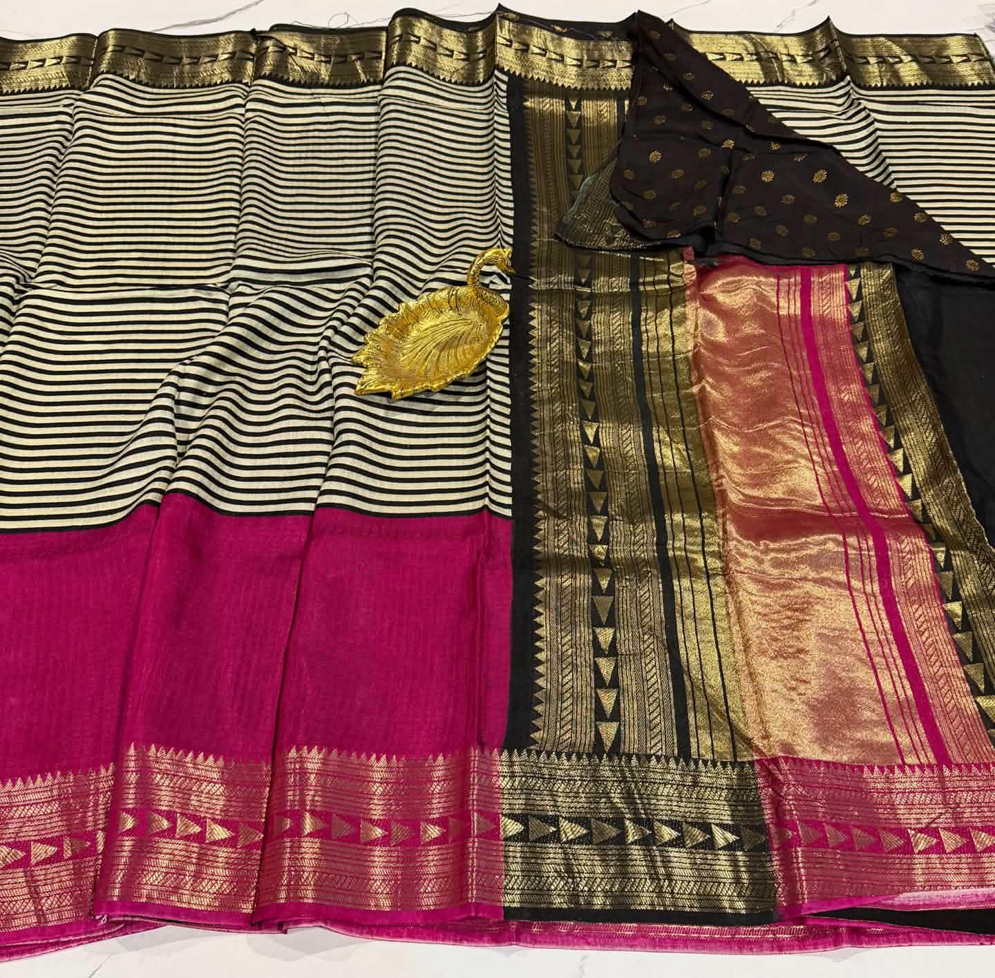LD-2650 Ganga Jamuna saree black and rani  pink saree