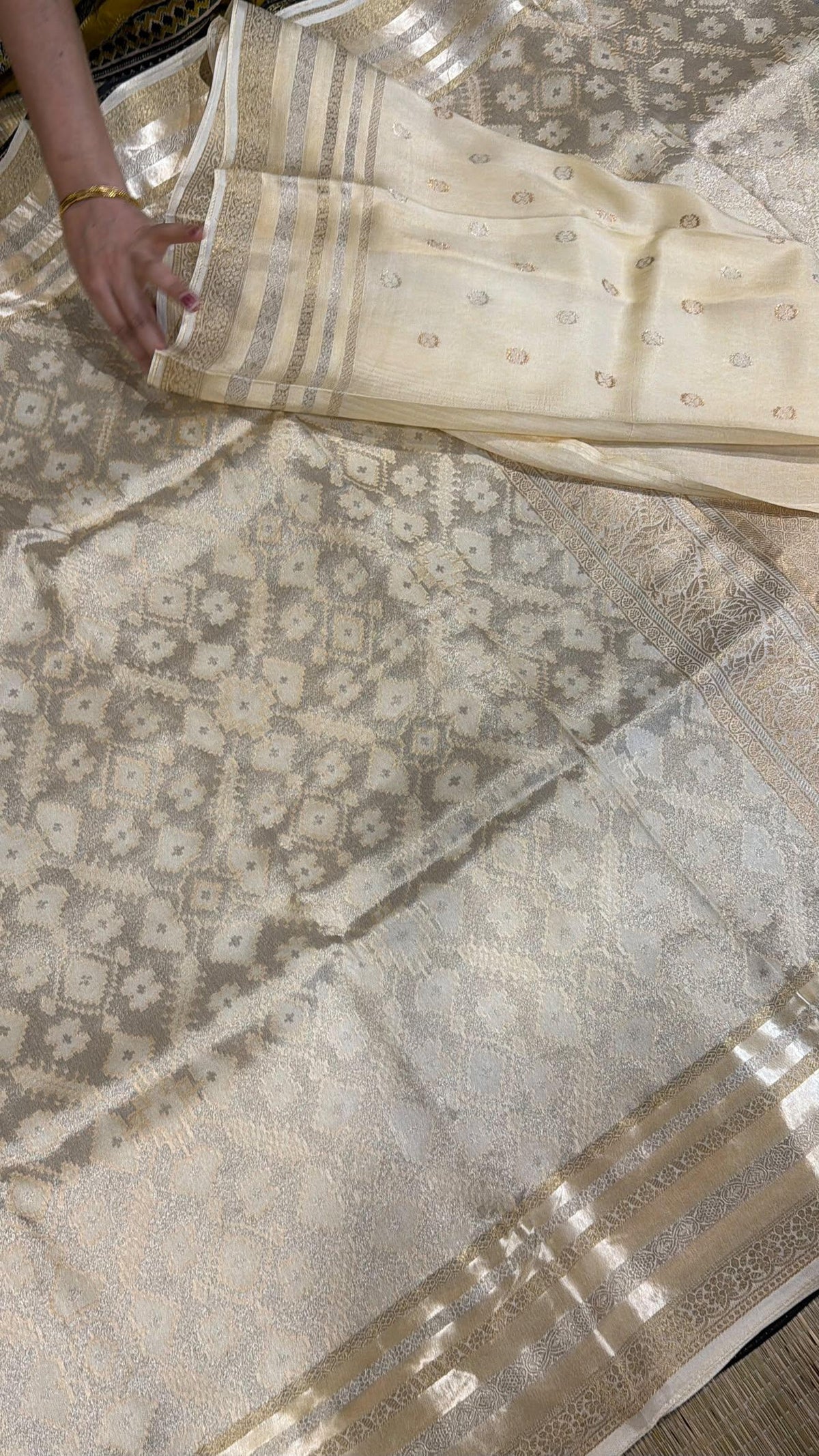 P-3900 Cream colour patola saree