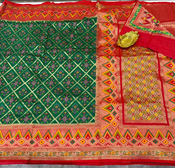 TT-3750 Patola dark green and Pink tissue borders saree