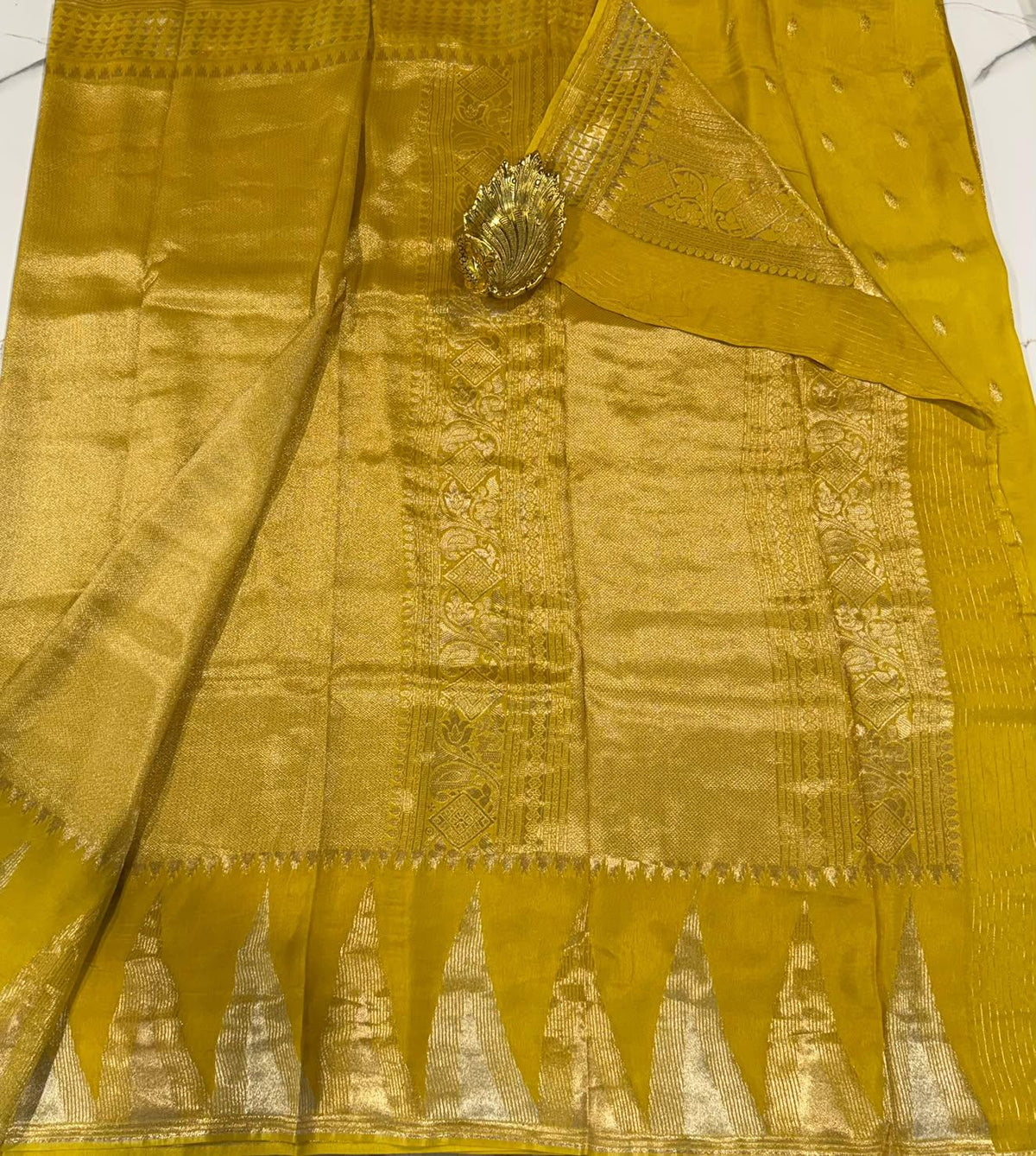 MS-4600 Yellow colour Temple tissue saree