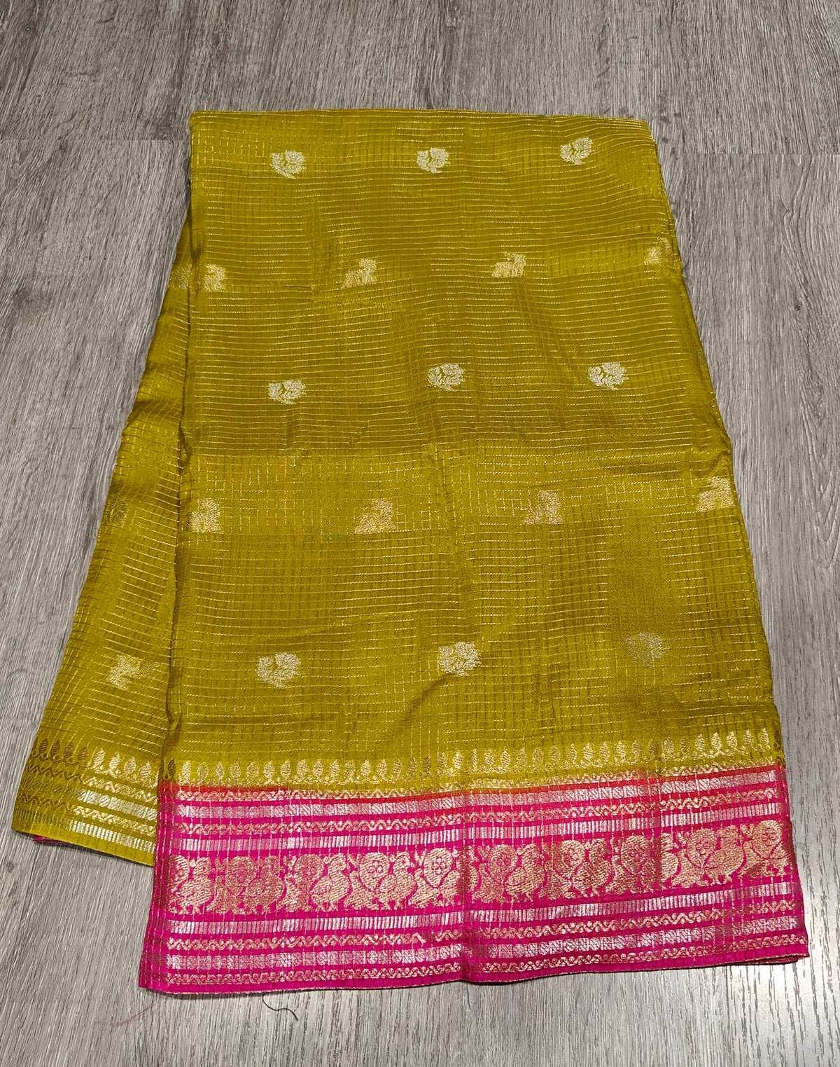 VKC2149- Pista green with pink Brdr- Vintage Kanchi Small Brdr saree