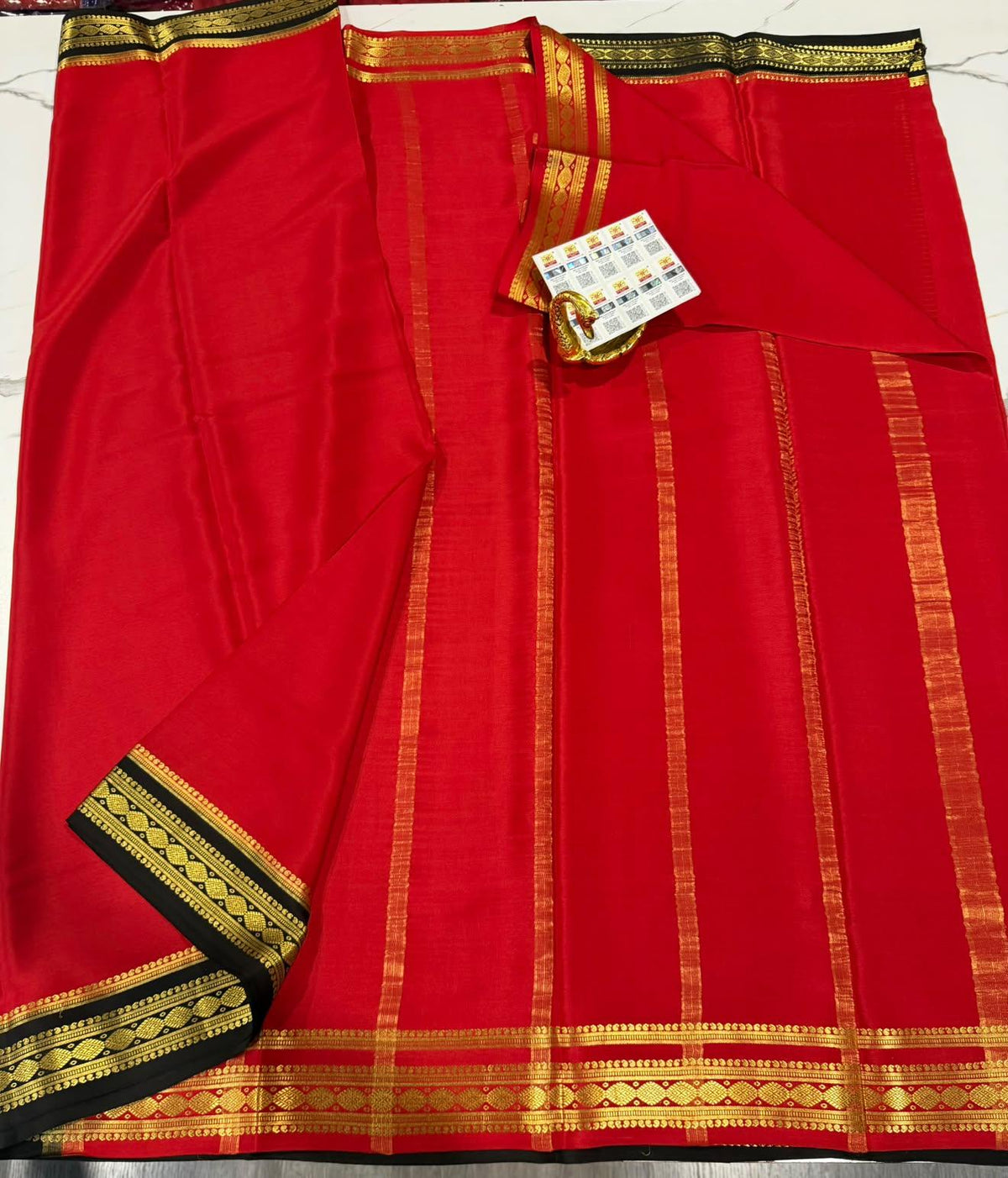 MR-95 Red n black colour Mysore pure crepe saree