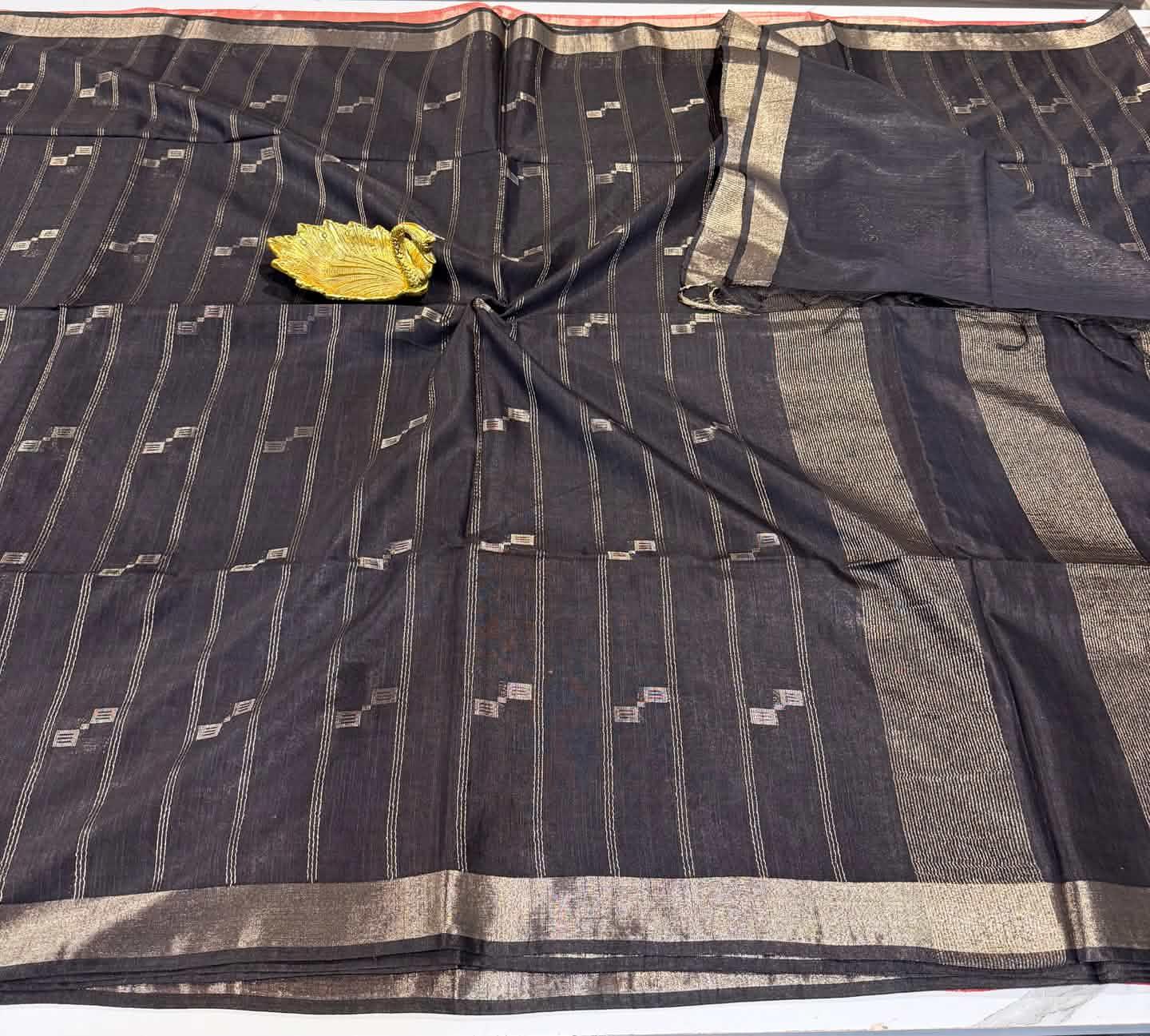 Cs2 Black colour saree