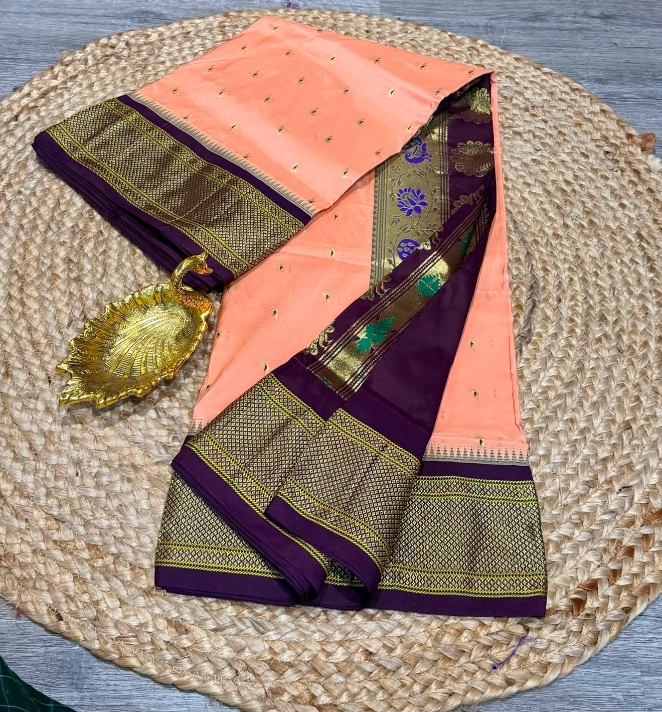 LD-N9  Peach n Brown saree Narayanapet semi pattu muniya butta