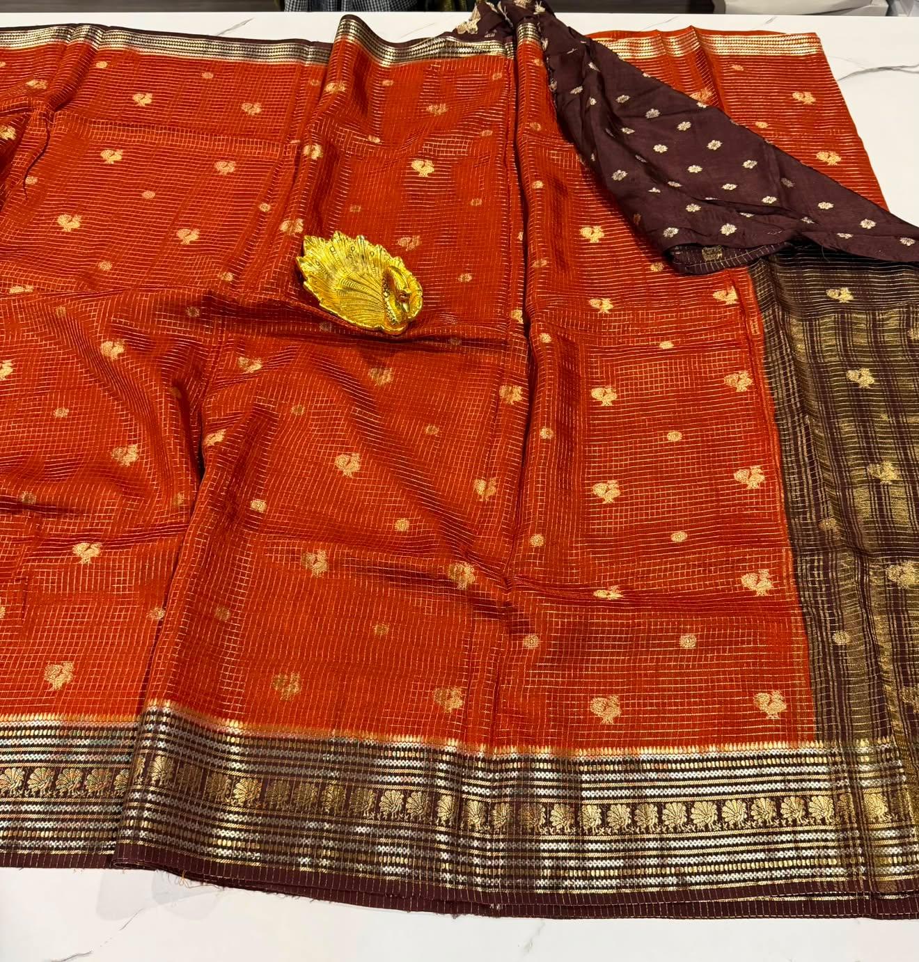 VKC2149 - Orange and Brown small brdr - vintage Kanchi checks