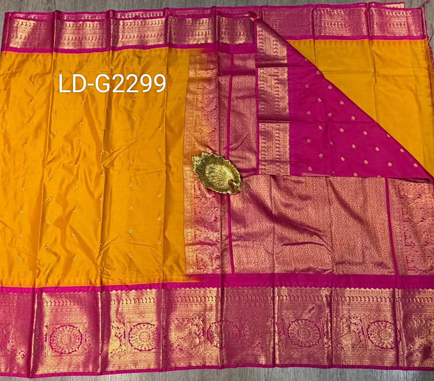 LD-G2299 vintage Semi Gadwal yellow and pink with butta saree