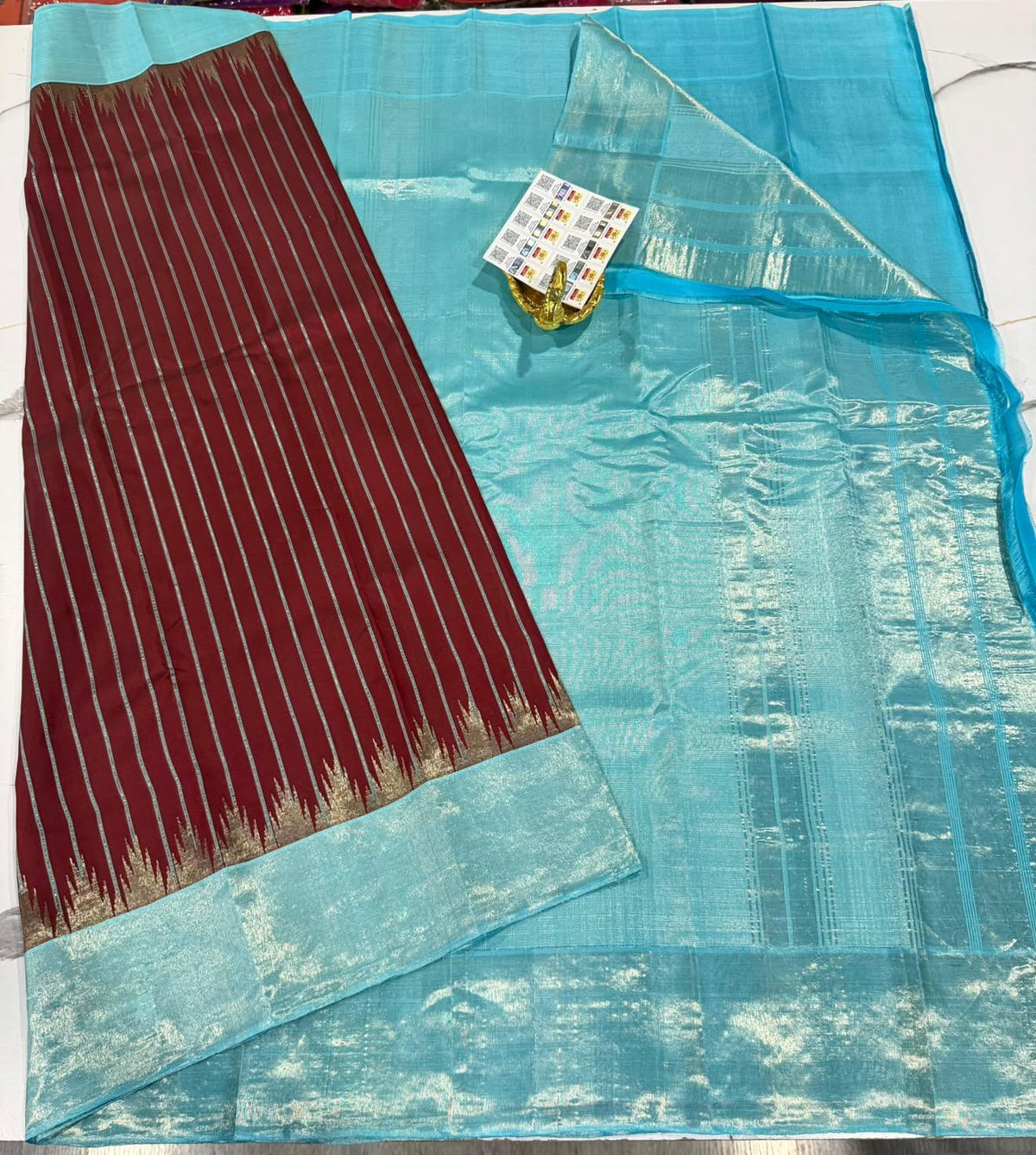 GA-14 Maroon n skyblue Pure silk handloom Gadwal borders sarees