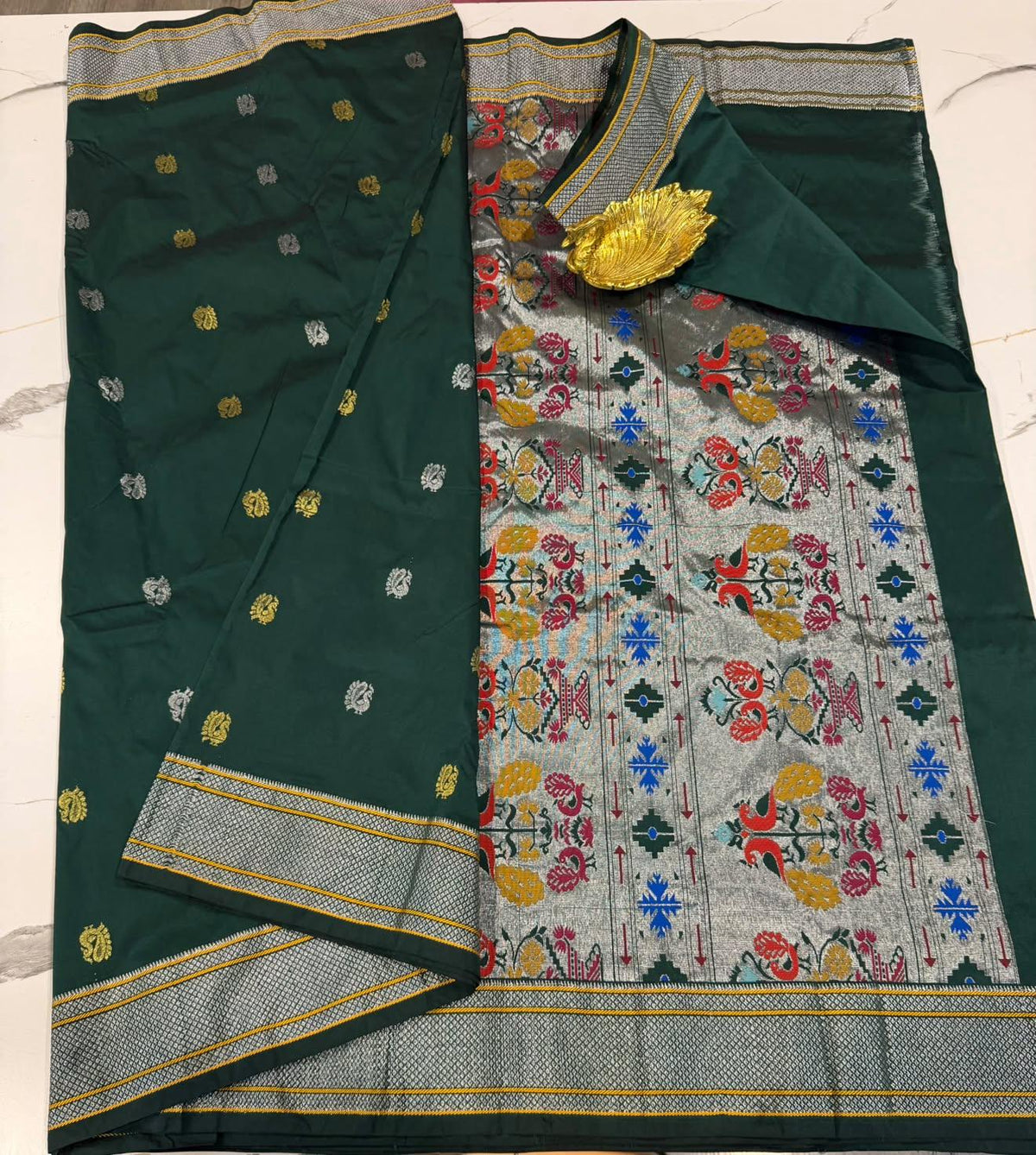PT-3100 Bottle green colour Narayanapet saree