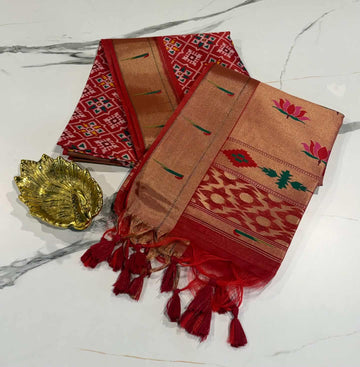 LD-21 muniya navaratna patola sarees red colour