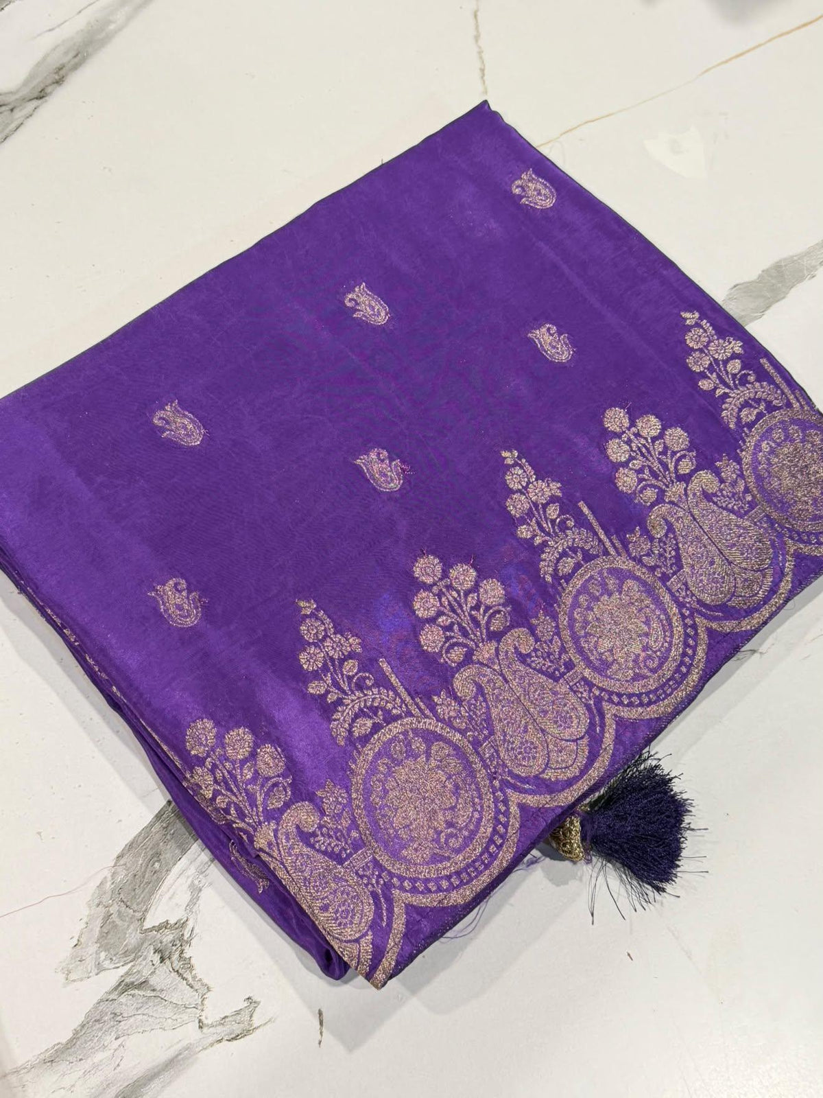 HS-2550 Lavender colour Ho crepe saree
