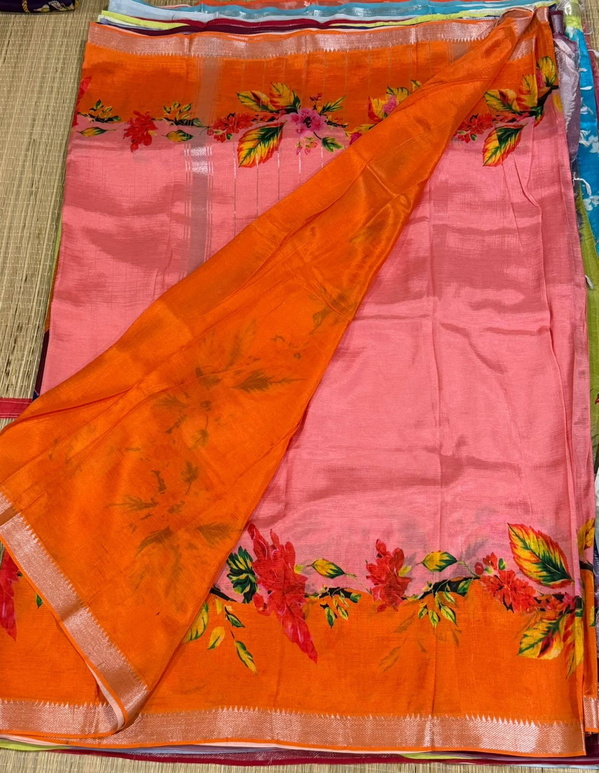 MH-33 Peach n orange colour Handloom Mangalagiri pattu saree