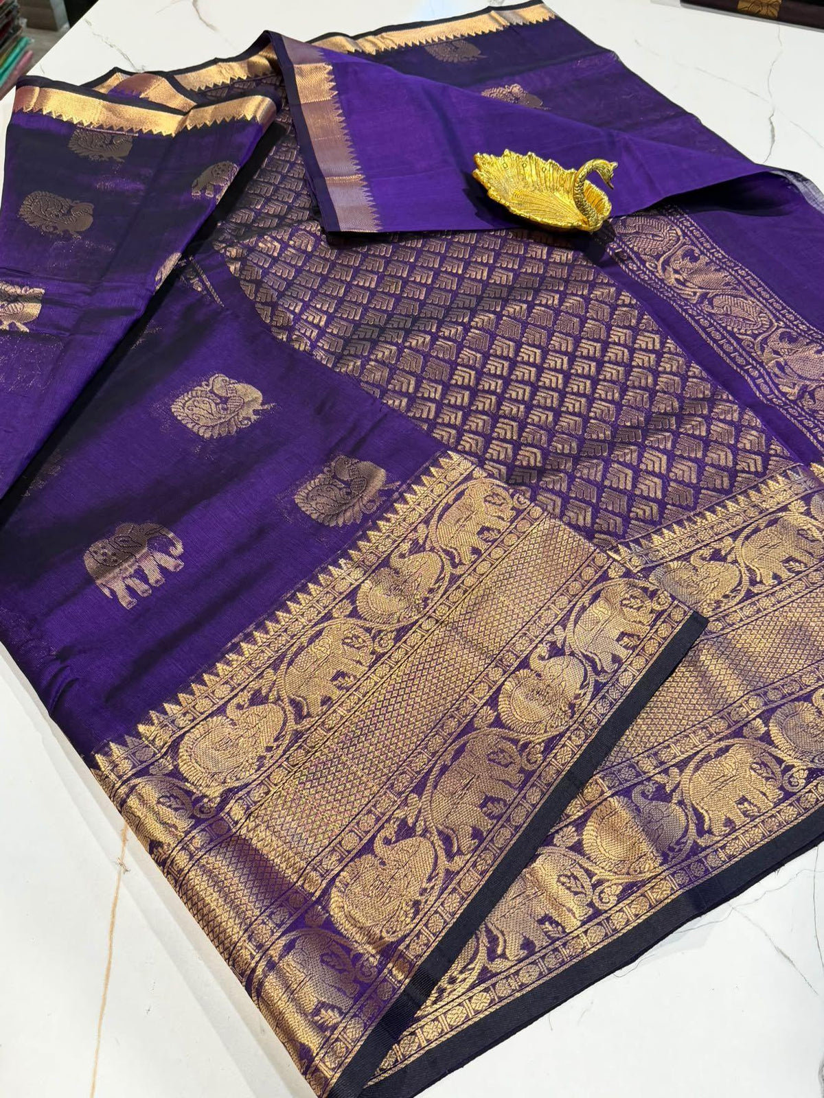 G-4200 Brinjal Colour Pure Handloom Mangalagiri Pattu saree