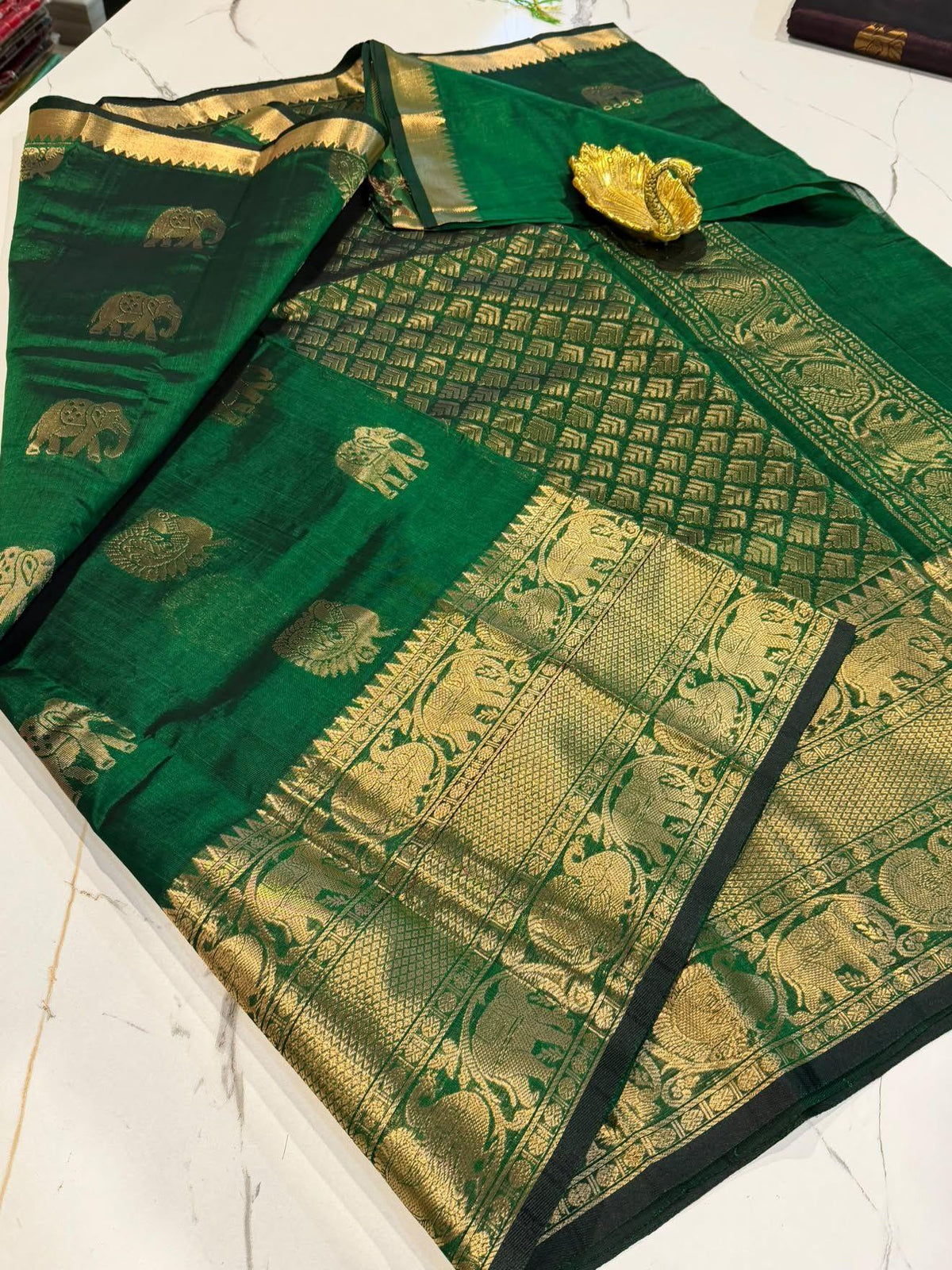 G-4200 Bottle Green Colour Pure Handloom Mangalagiri Pattu saree
