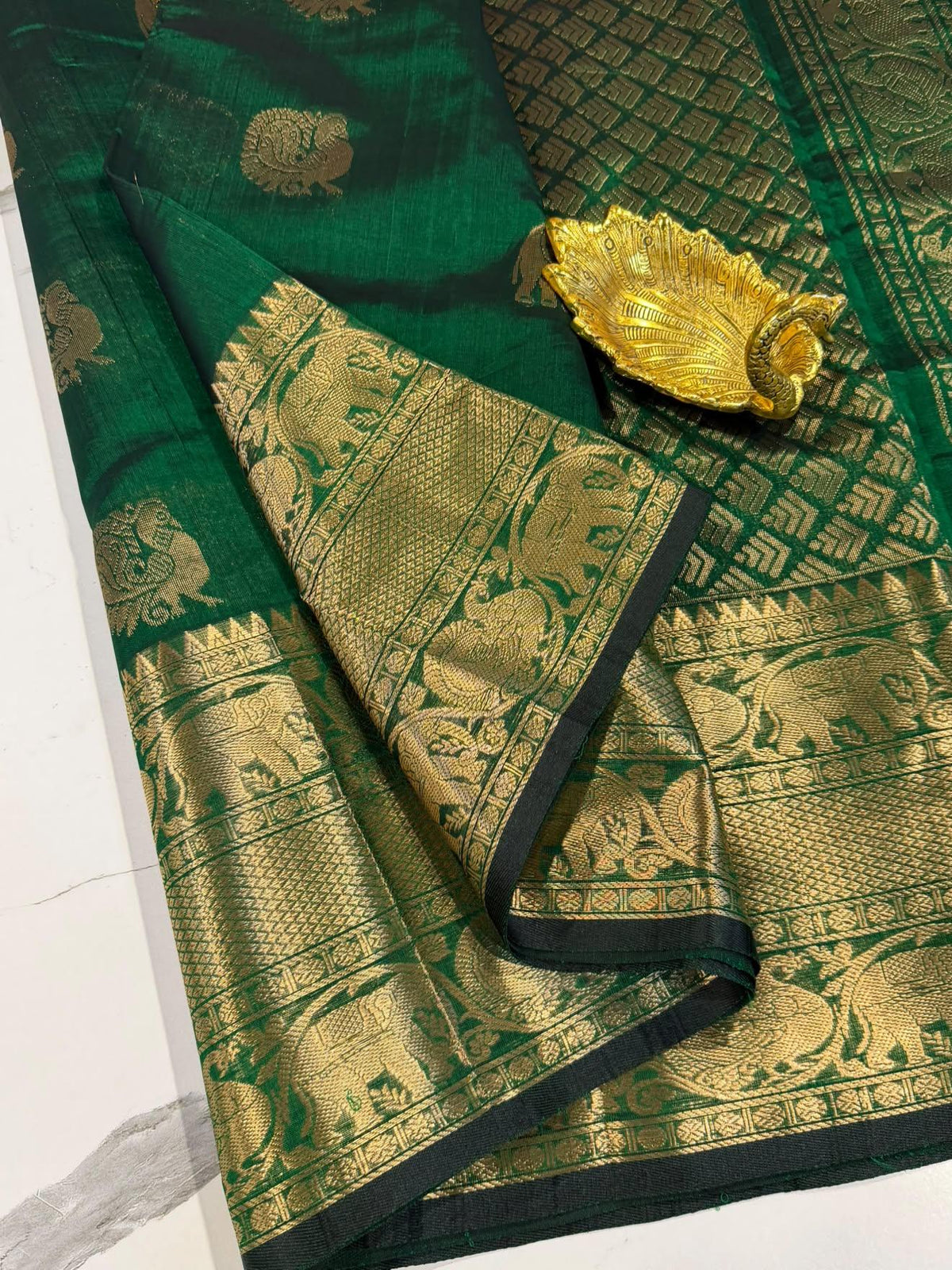G-4200 Bottle Green Colour Pure Handloom Mangalagiri Pattu saree