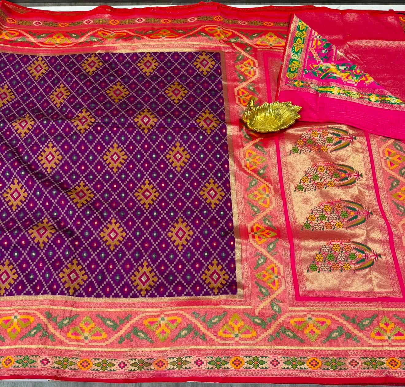 TT-3750 Patola purple colour saree tissue borders