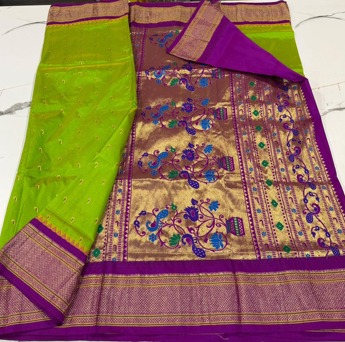 LD-N9 narayanapeta semi pattu Parrot green and megentha saree chakra butta