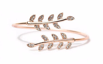Joker & Witch Grecian Leaves Rosegold Bracelet